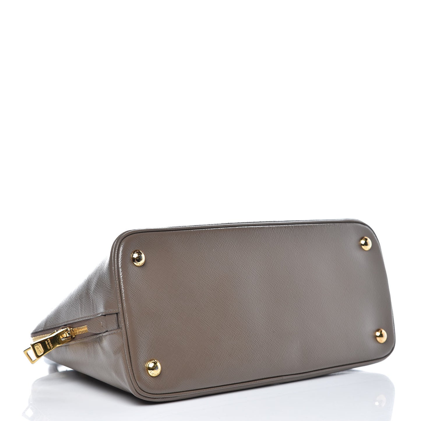 Saffiano Vernice Medium Promenade Tote Argilla