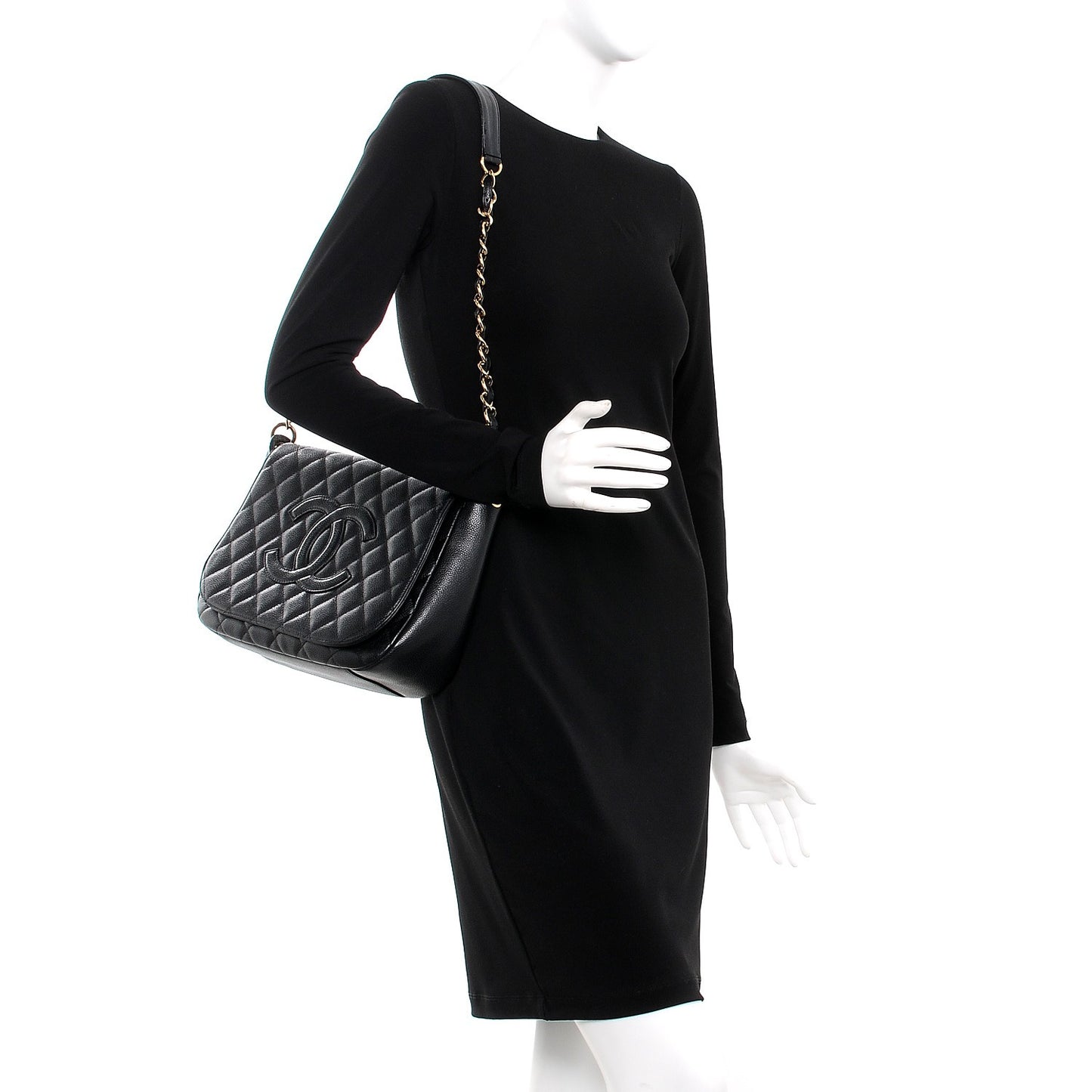 Caviar CC Shoulder Flap Black