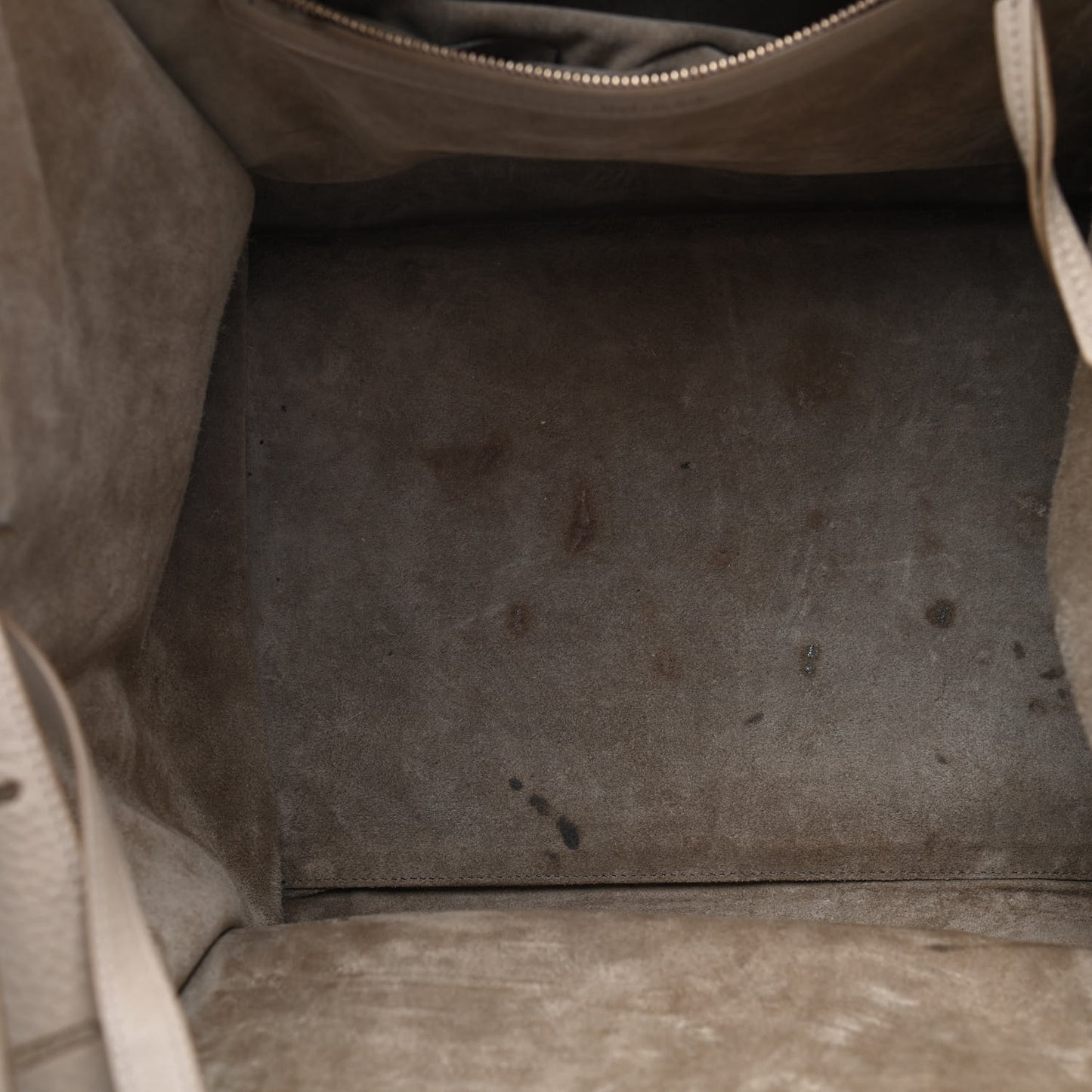 Grained Calfskin Medium Phantom Luggage Taupe