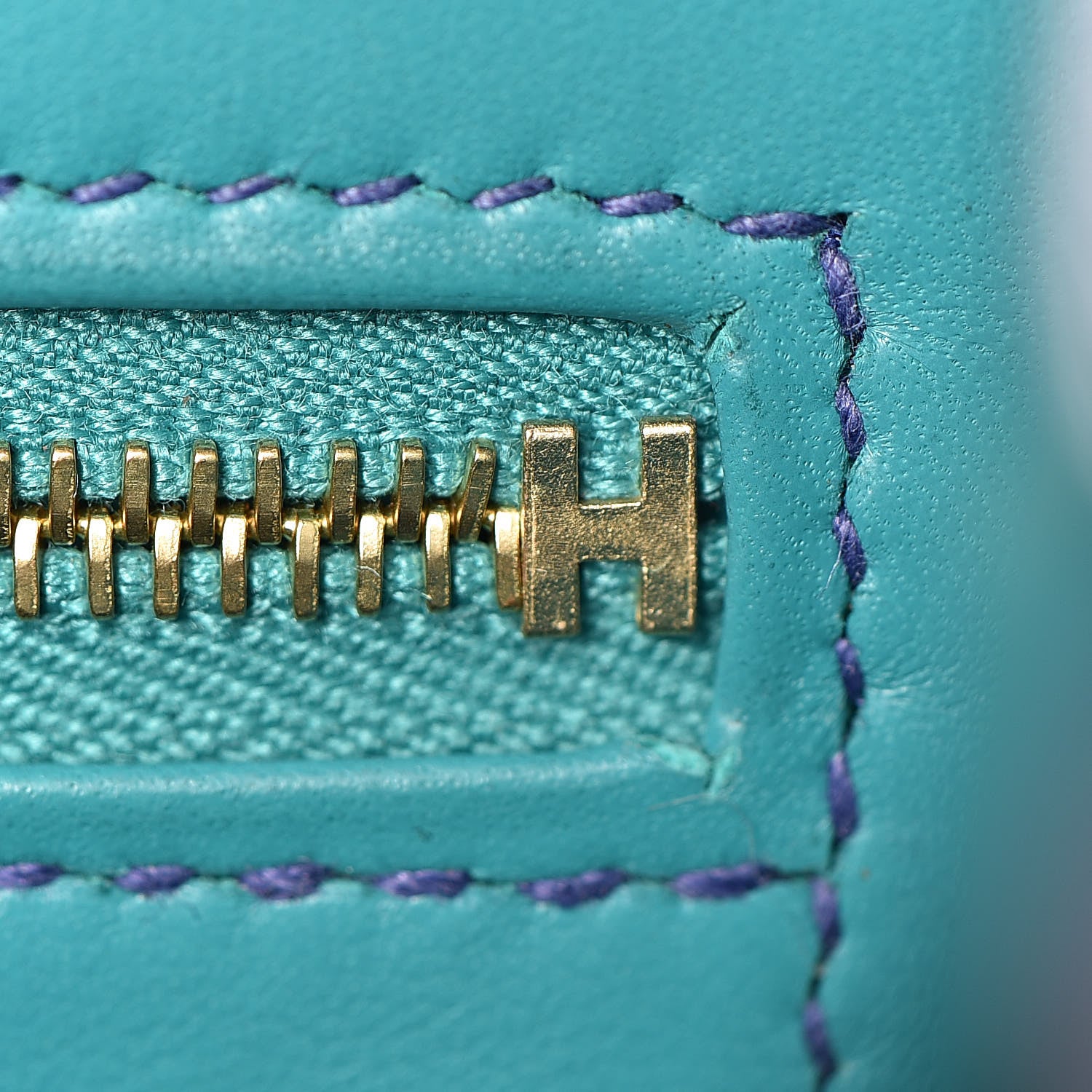 Hermes Epsom Horseshoe Constance 24 Bleu Electric Bleu Paon 19 of 25