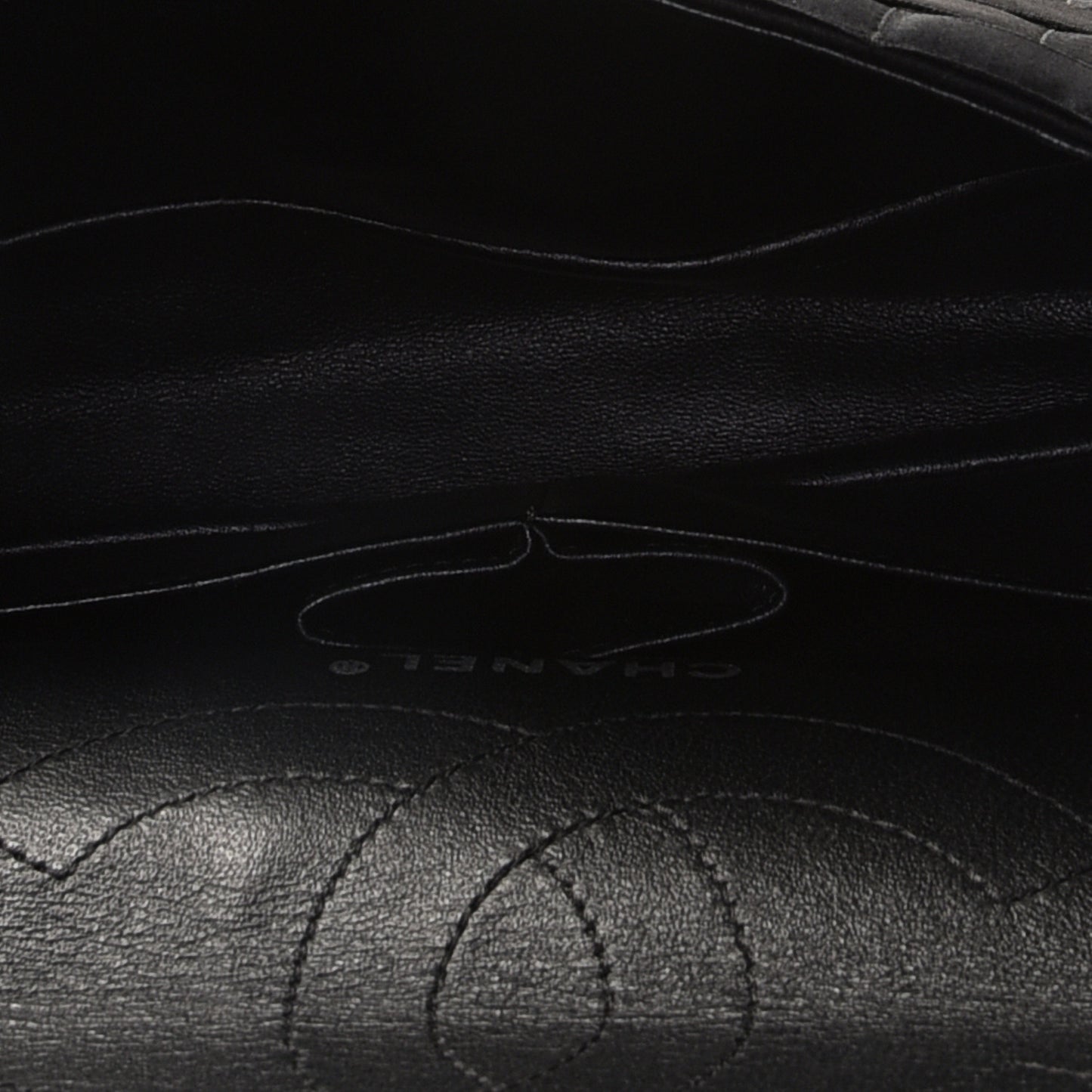 Satin Ribbon Reissue Flap Black