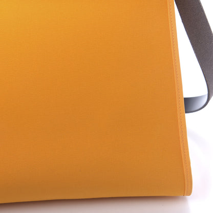 Hermes Vache Hunter Toile Herbag Zip 39 MM Jaune D'or Bleu Izmir Bleu Royale 14 of 19