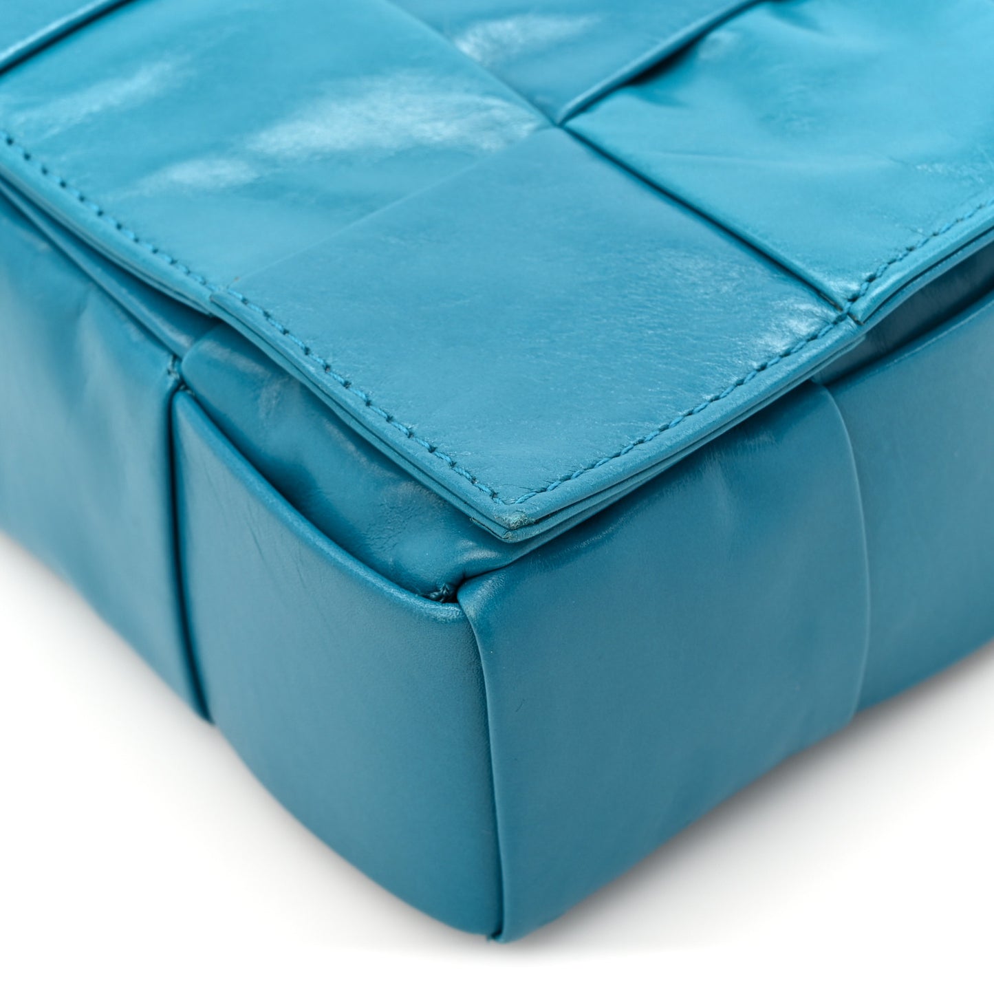 Paper Calfskin Maxi Intreccio Cassette Crossbody Bag Blaster