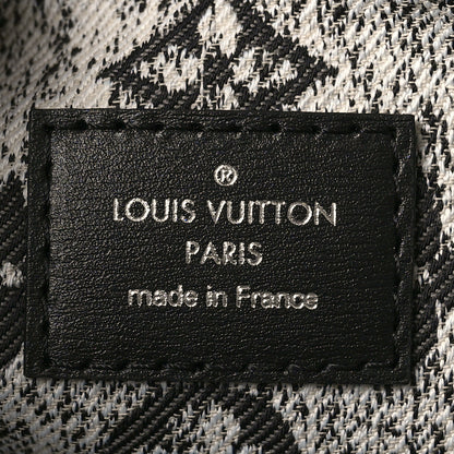 Louis Vuitton Monogram Jacquard Denim Onthego MM Black 6 of 8