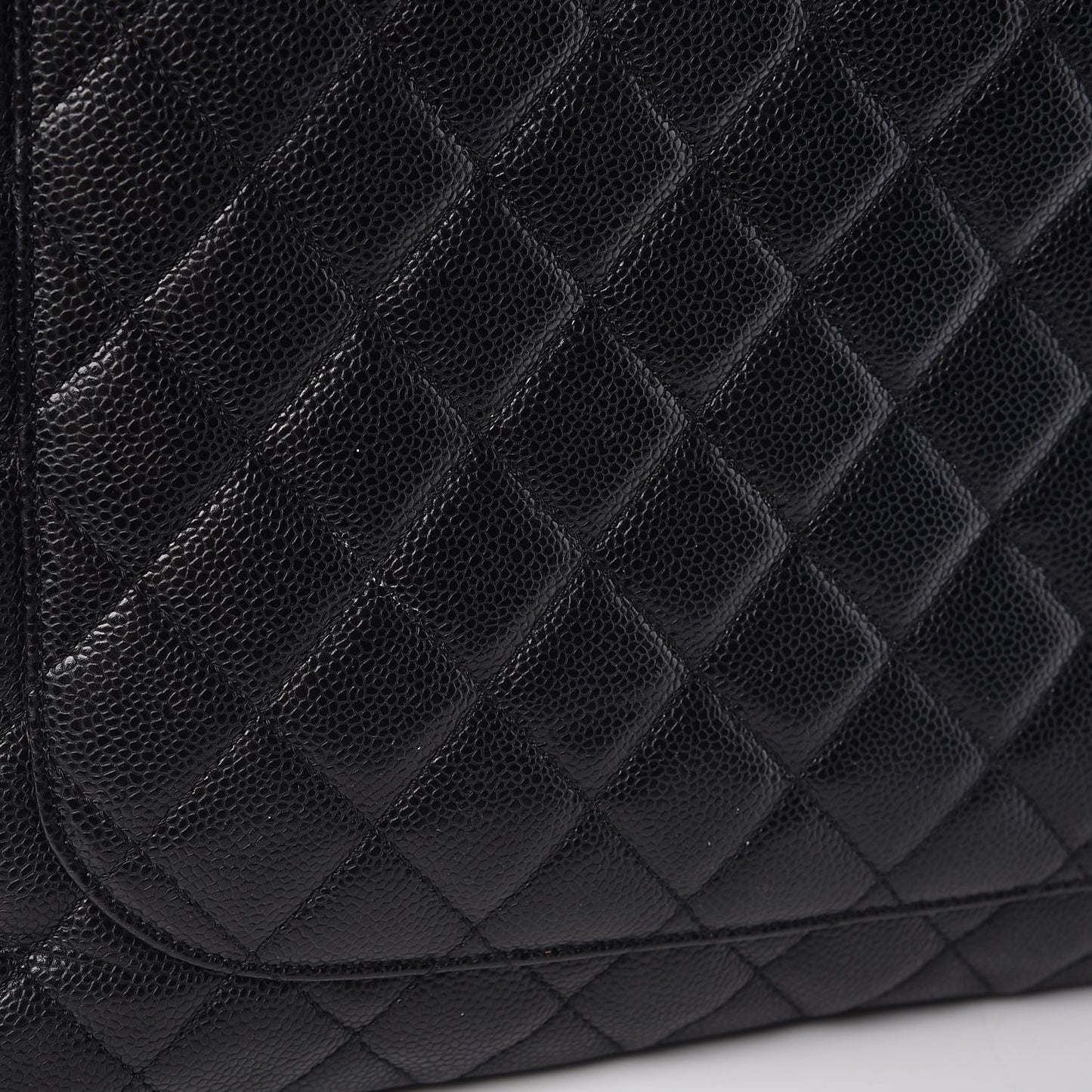 Caviar Quilted XL Grand Shopping Tote GST Black