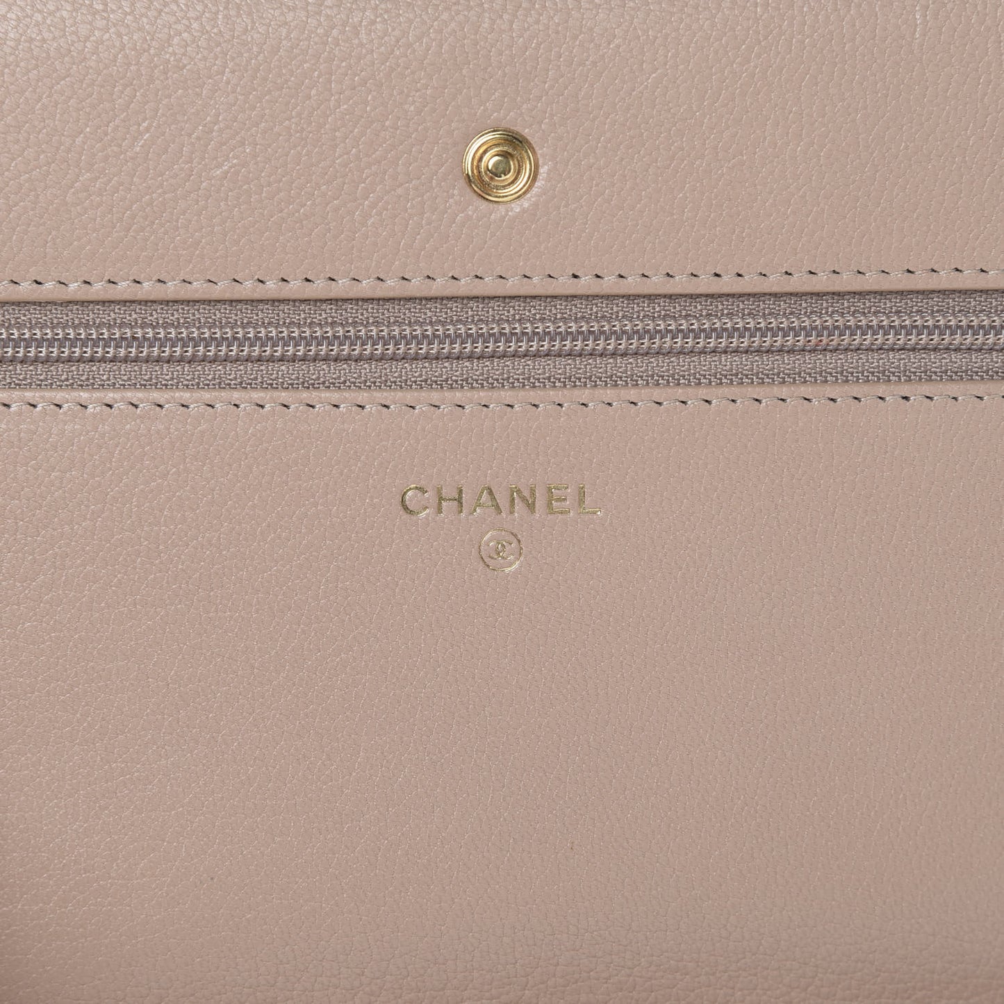 Goatskin Diagonal Quilted Wallet On Chain WOC Beige