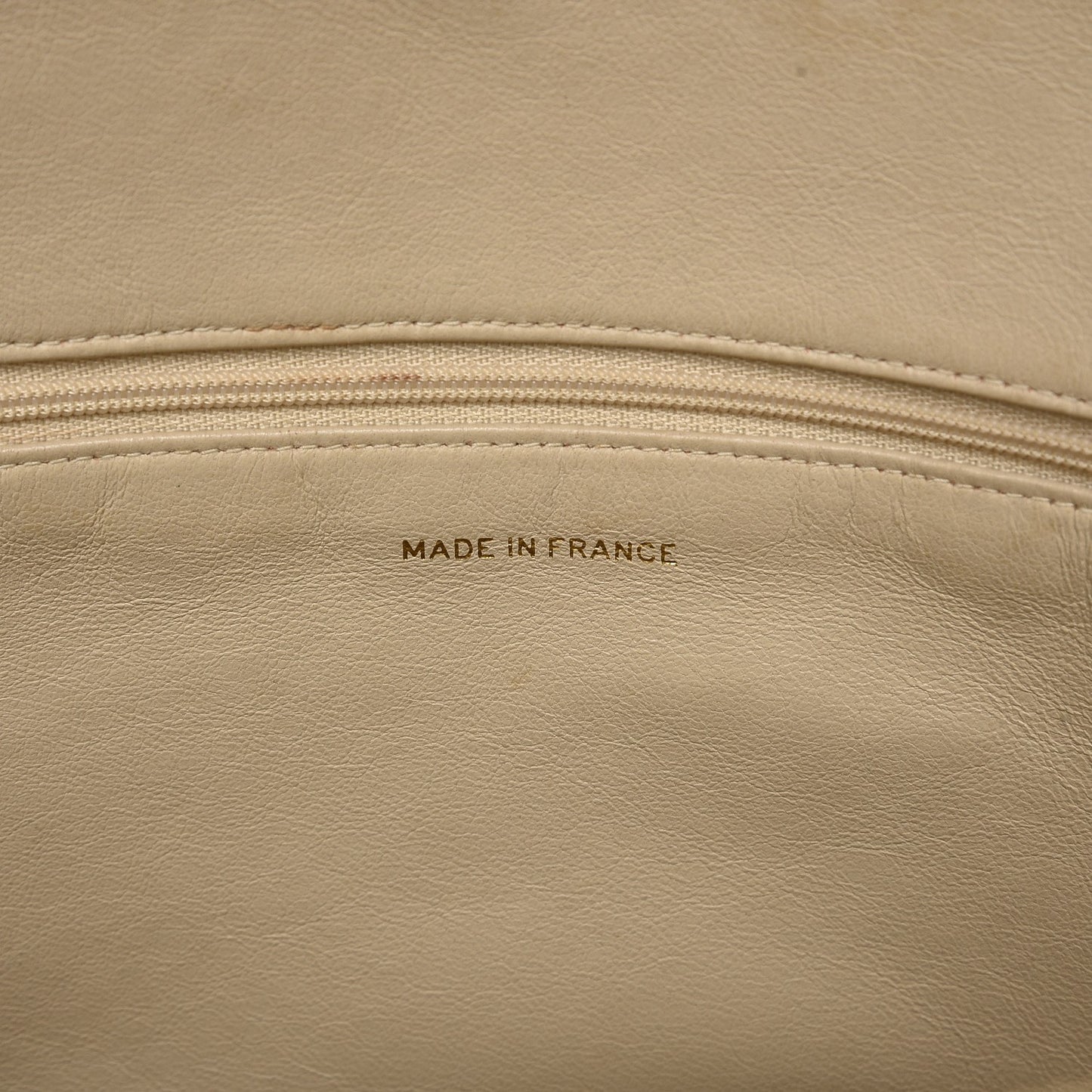 Caviar CC Shoulder Bag Light Beige