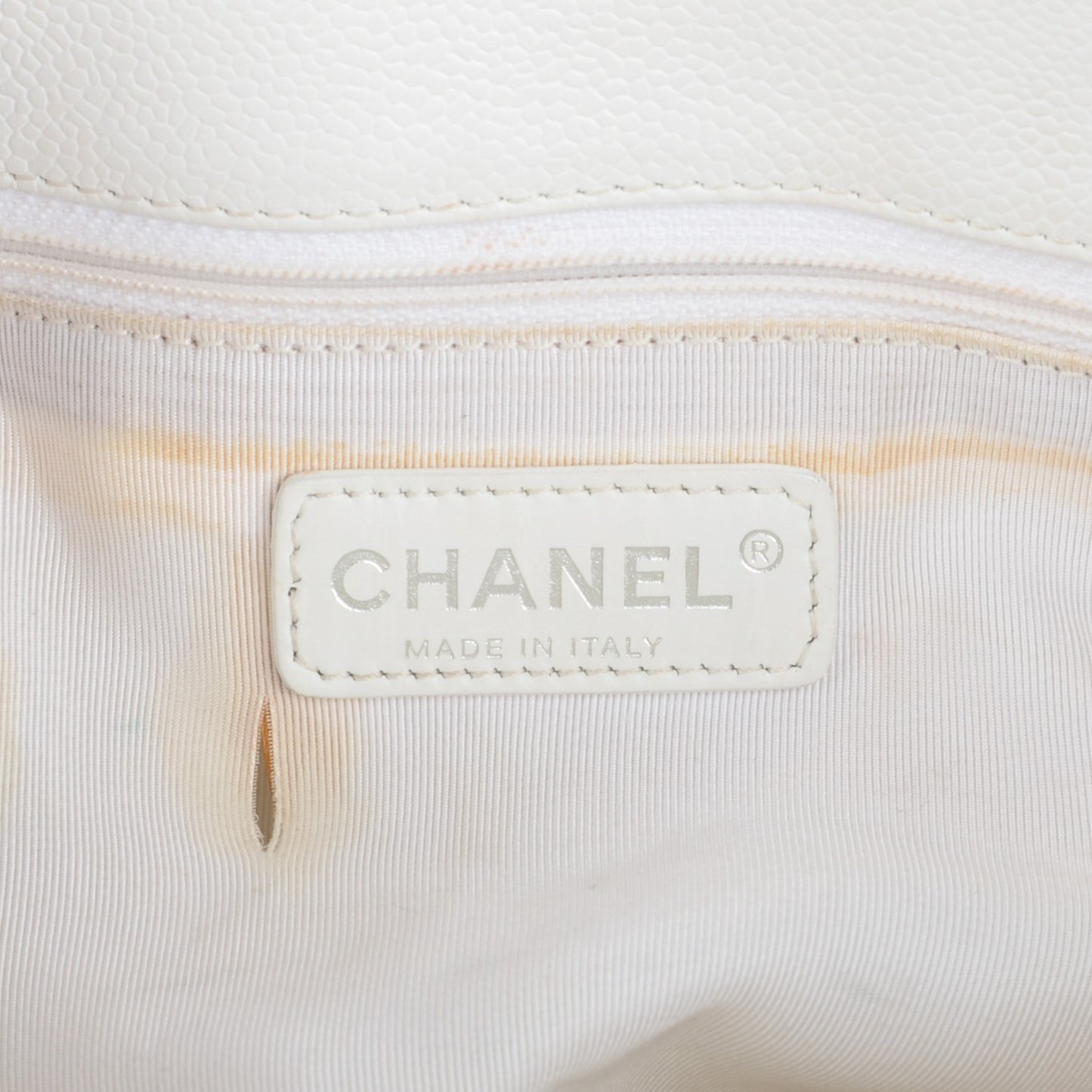 Caviar Quilted Grand Shopping Tote GST White