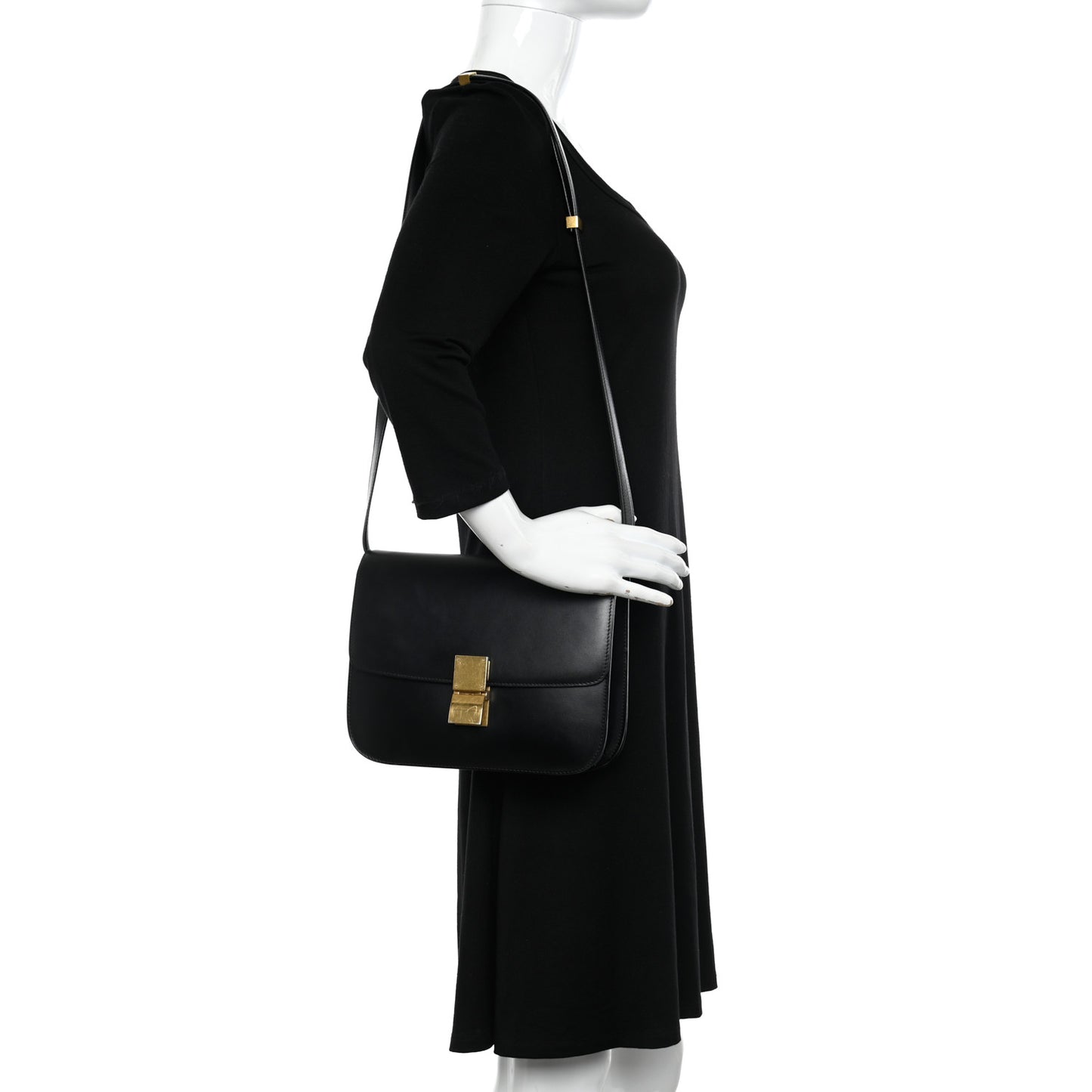 Box Calfskin Medium Classic Box Flap Bag Black