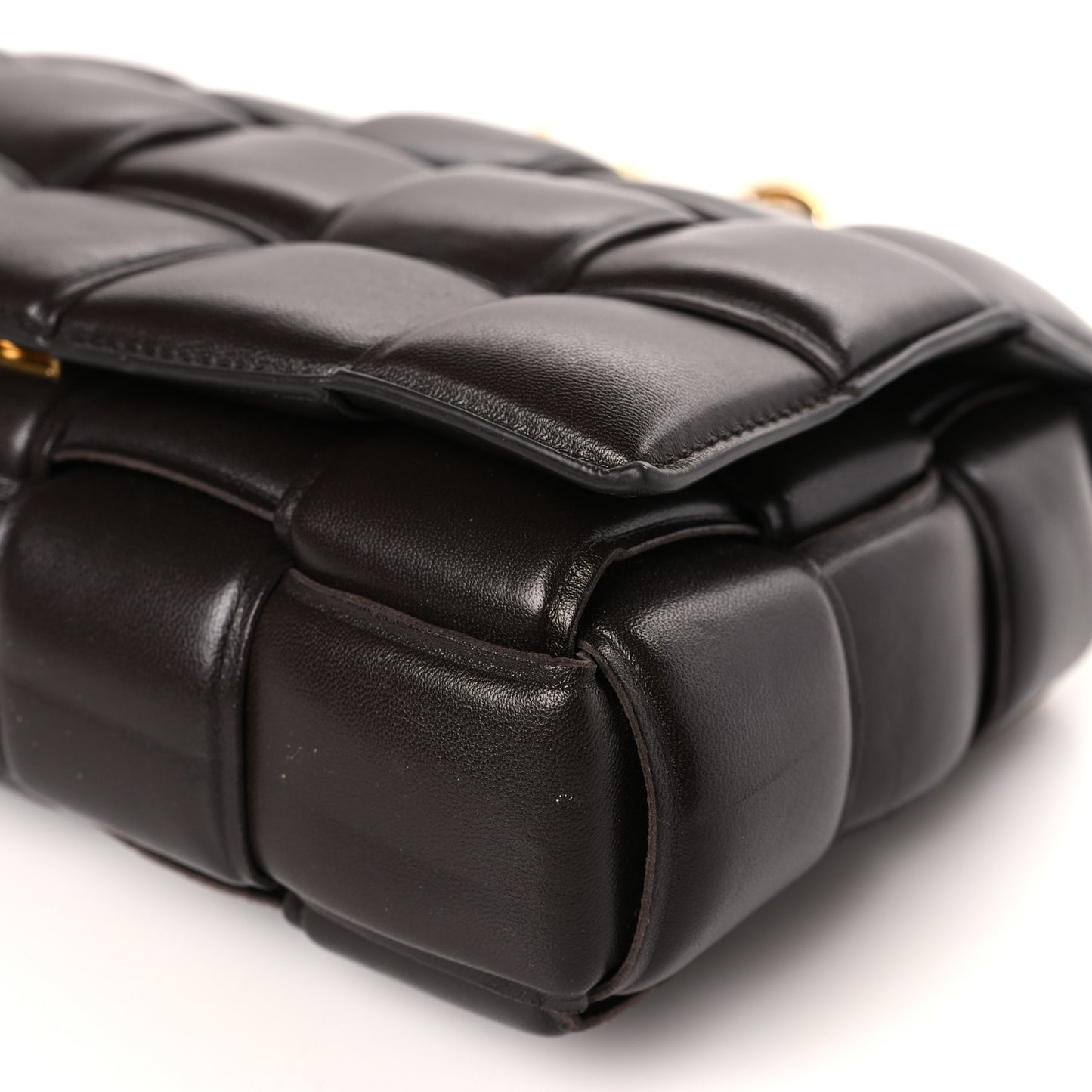 Lambskin Maxi Intreccio Padded Chain Cassette Crossbody Bag Fondant