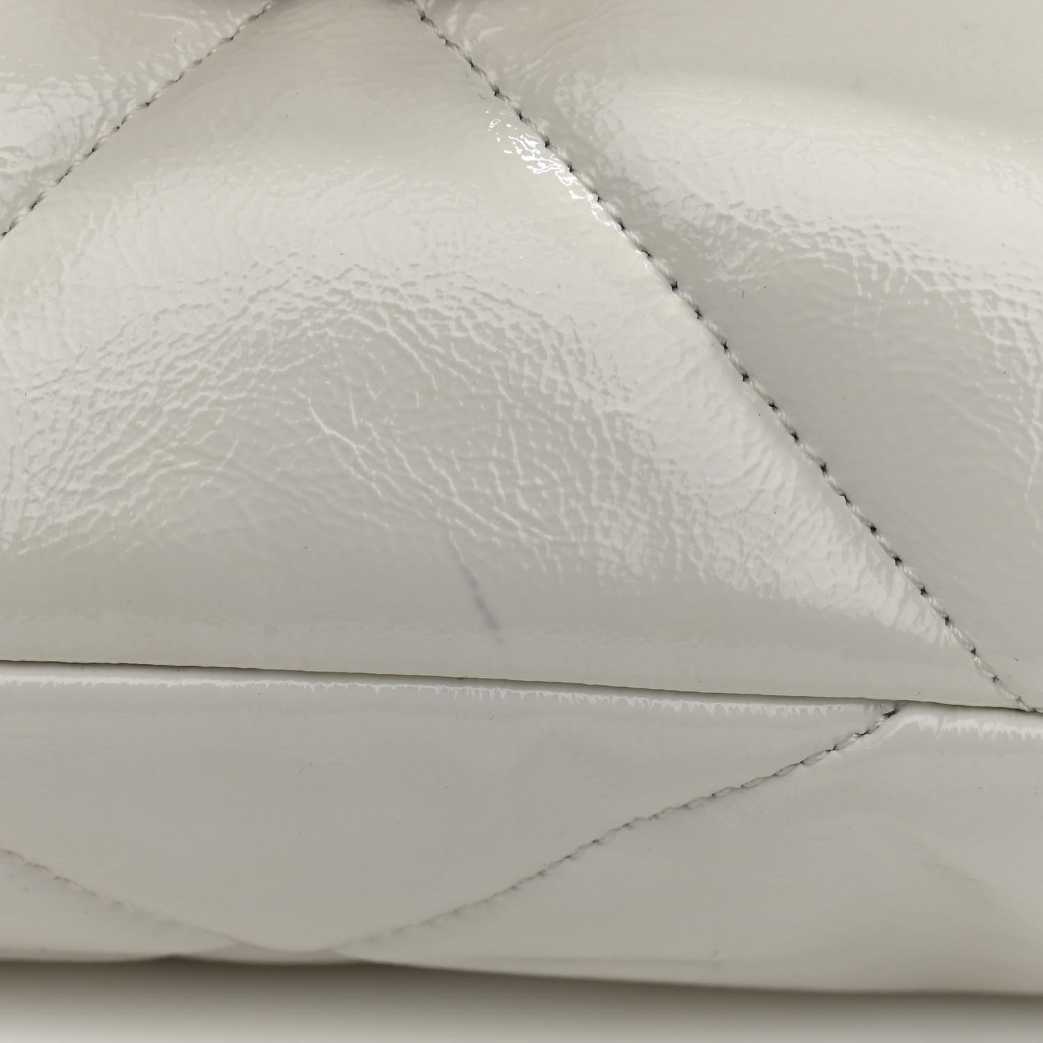 Chanel Shiny Crumpled Calfskin Quilted Medium Chanel 19 Flap White 14 of 16