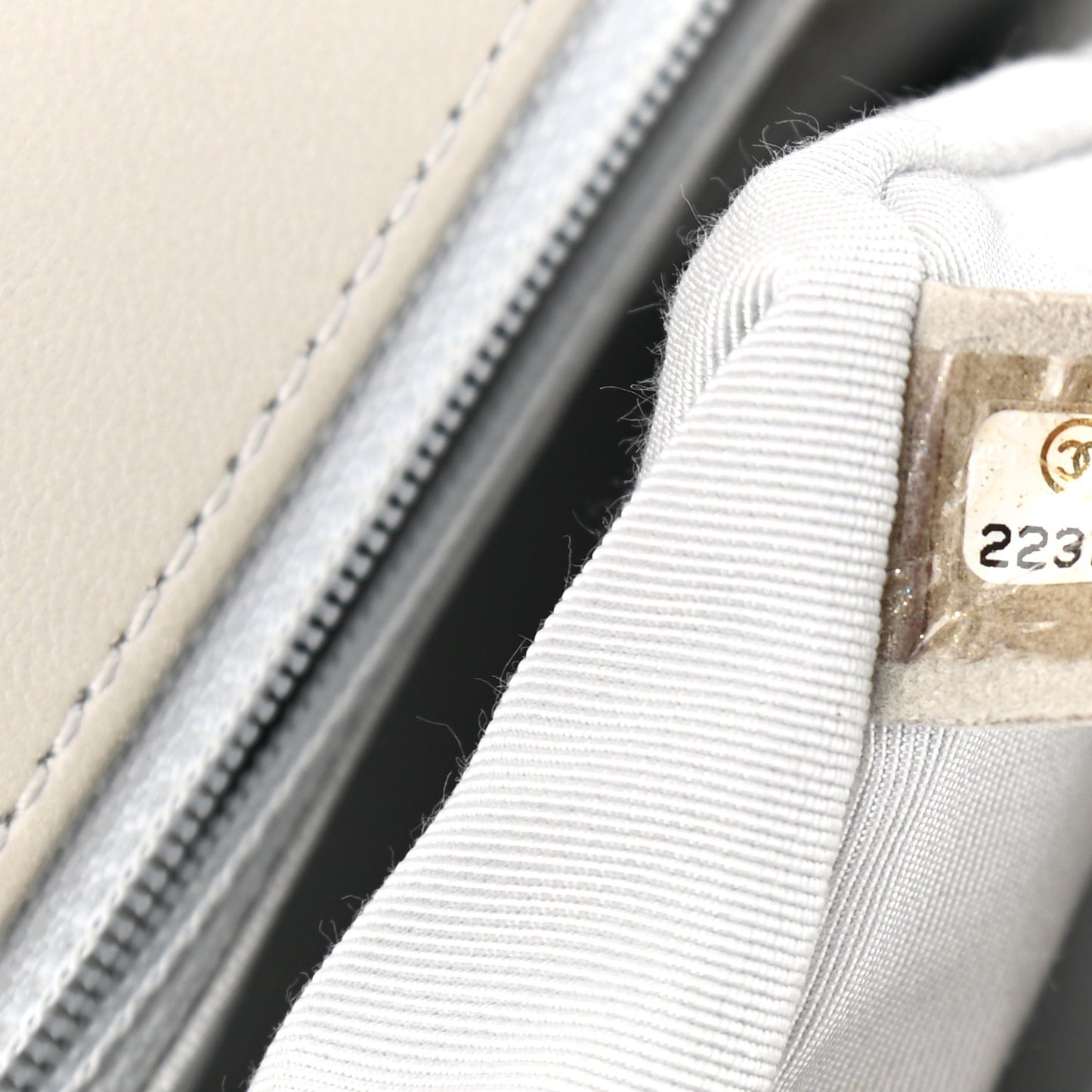 Iridescent Glazed Calfskin Quilted New Medium Boy Flap Light Grey