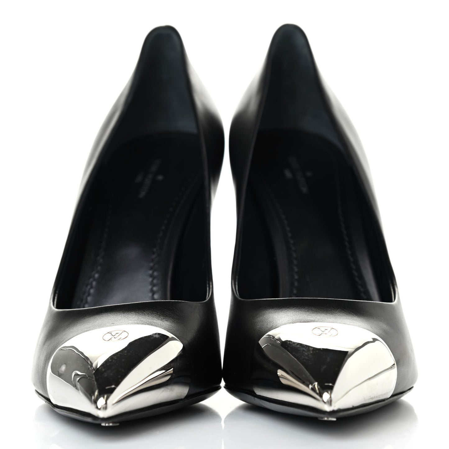 Calfskin Urban Twist Pumps 40 Black