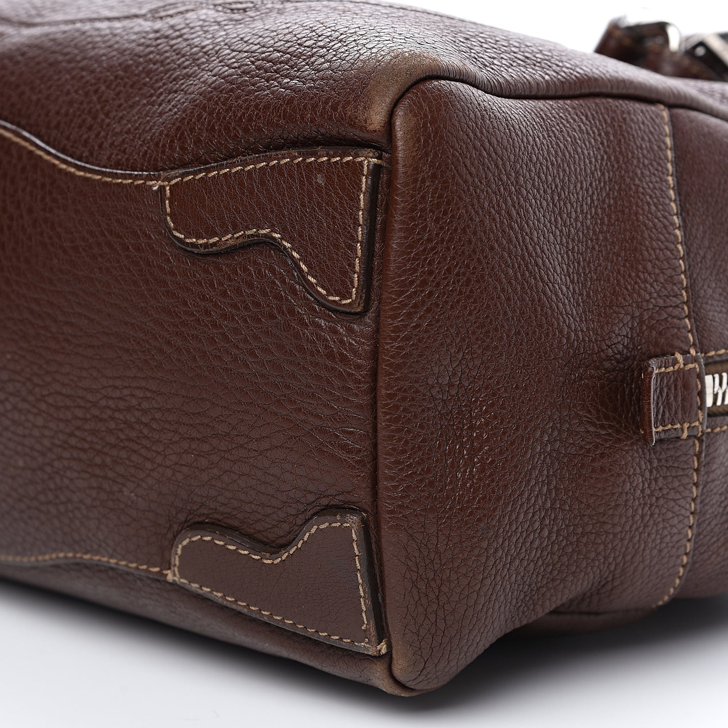 Vitello Daino Embossed Logo Bowler Bruciato
