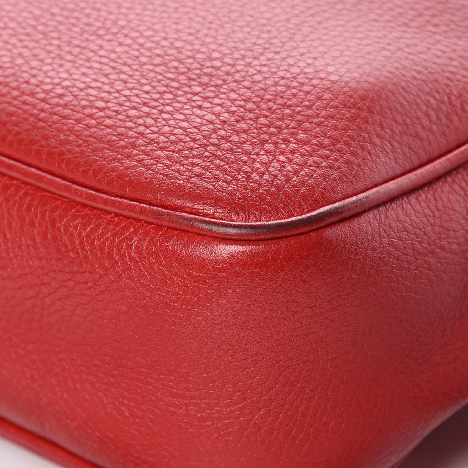 Gucci Pebbled Calfskin Small Soho Disco Bag Tabasco Red 15 of 15