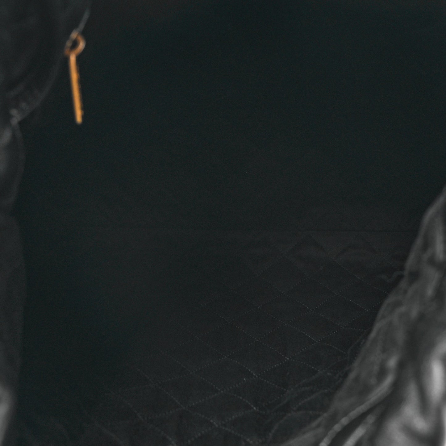Shiny Calfskin Quilted Chanel 22 Backpack Black