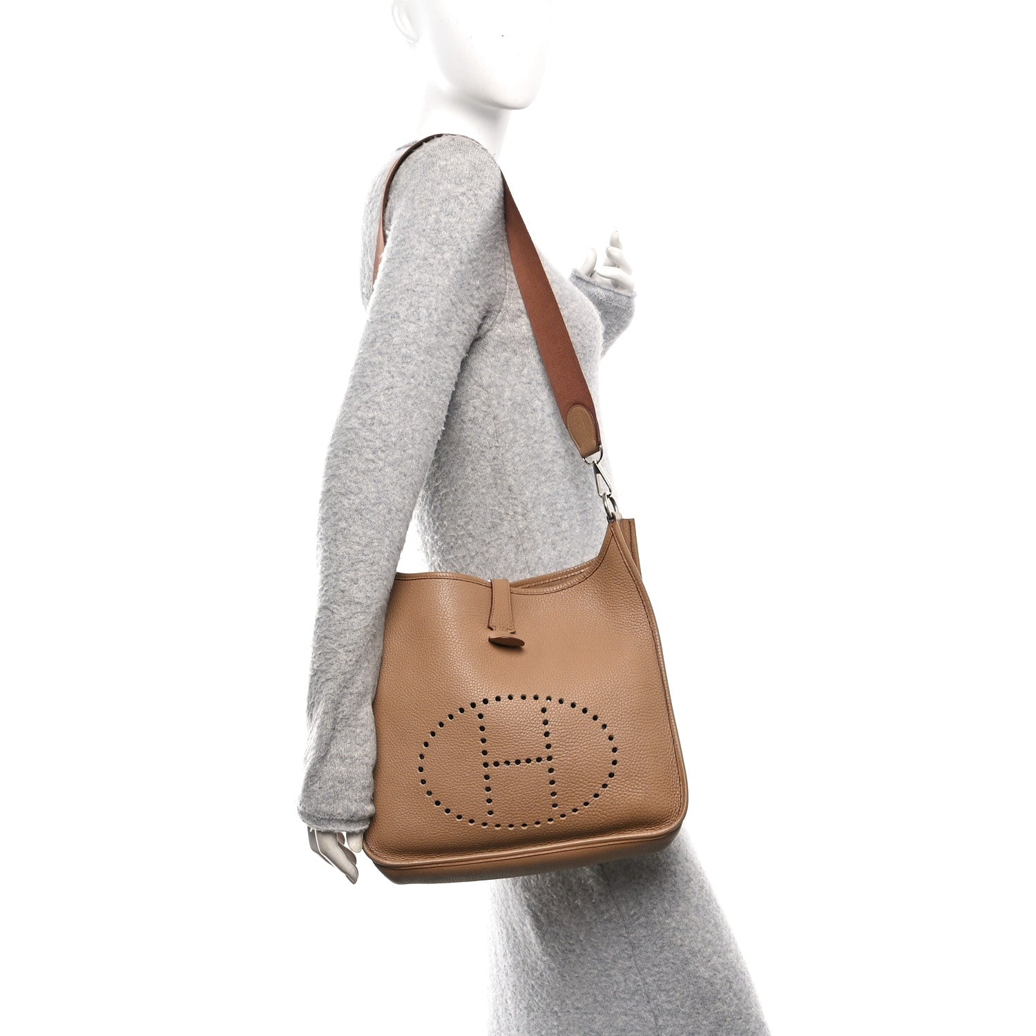 Hermes Taurillon Clemence Evelyne GM Tabac Camel 1813466