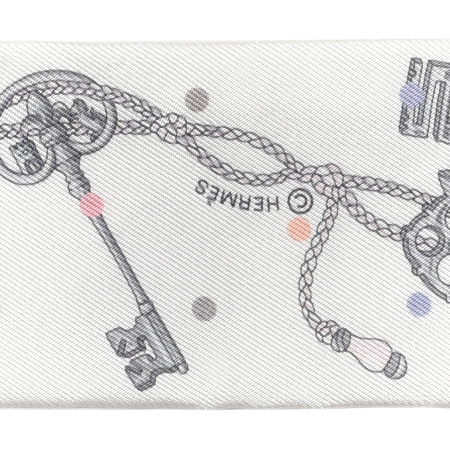 Hermes Silk Les Cles A Pois Twilly White Gris Acier 3 of 4