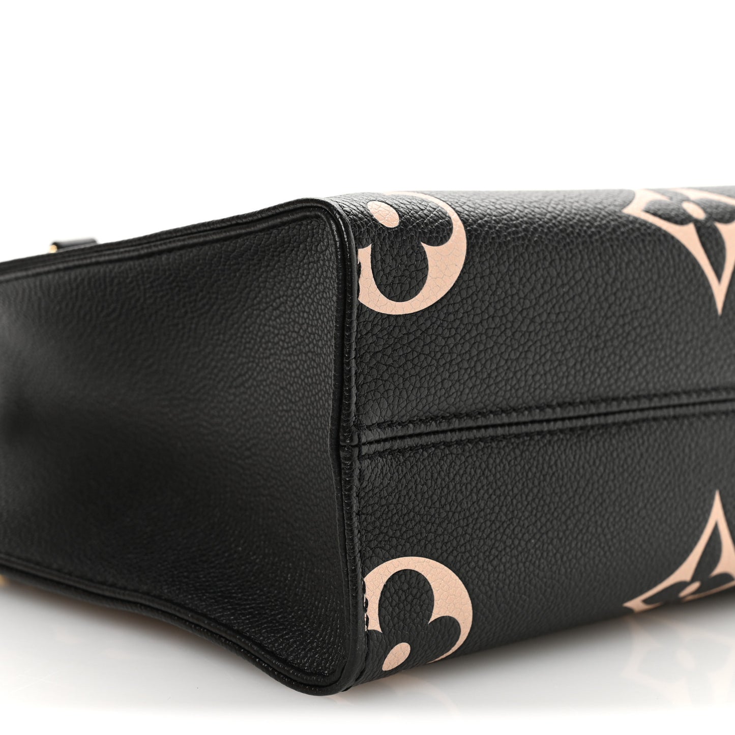 Empreinte Monogram Giant Onthego PM Black Beige