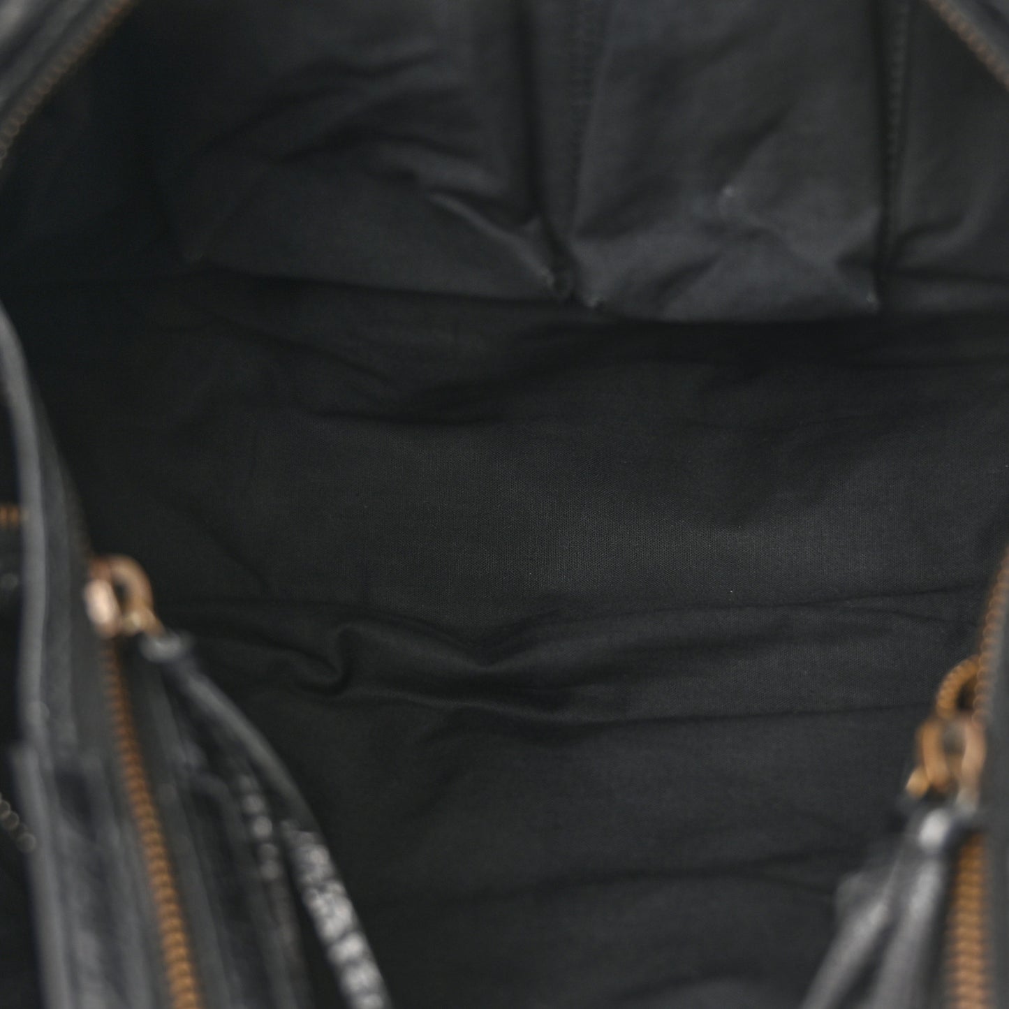 Agneau Classic Hardware City Black