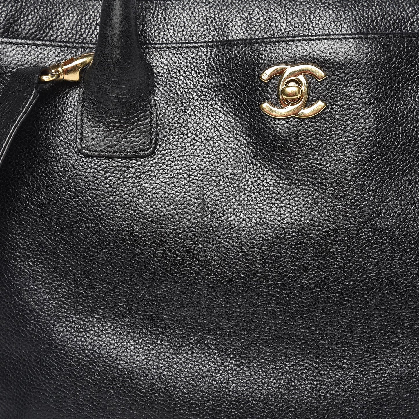 Calfskin Tall Cerf Tote Black