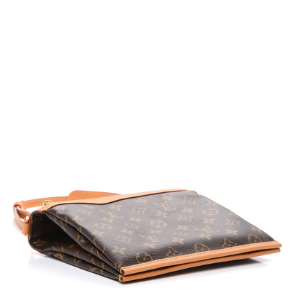 Louis Vuitton Monogram Saumur Messenger PM 3 of 9