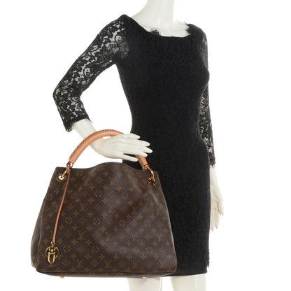Louis Vuitton Monogram Artsy MM 2 of 7