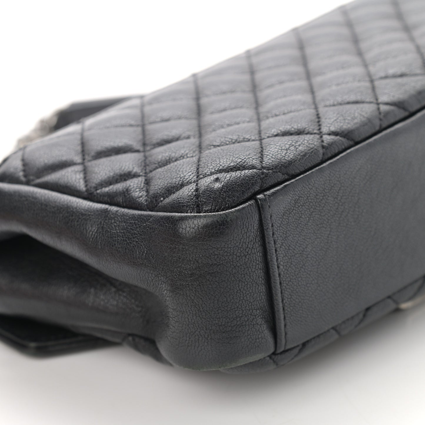 Sheepskin Tri-Quilt Monogram Medium College Bag Black