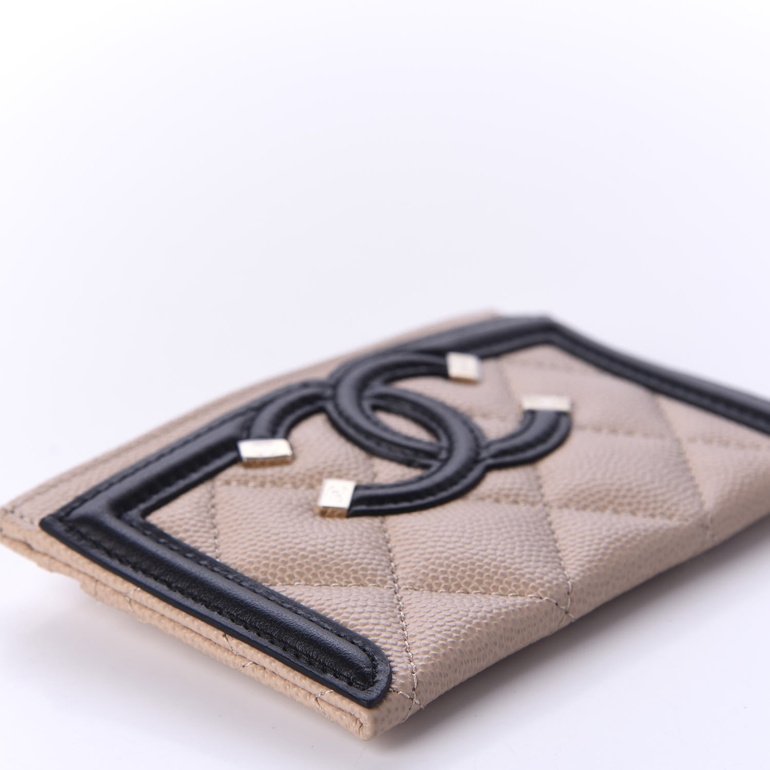 Chanel Caviar Quilted Filigree Card Holder Beige Black 6 of 11