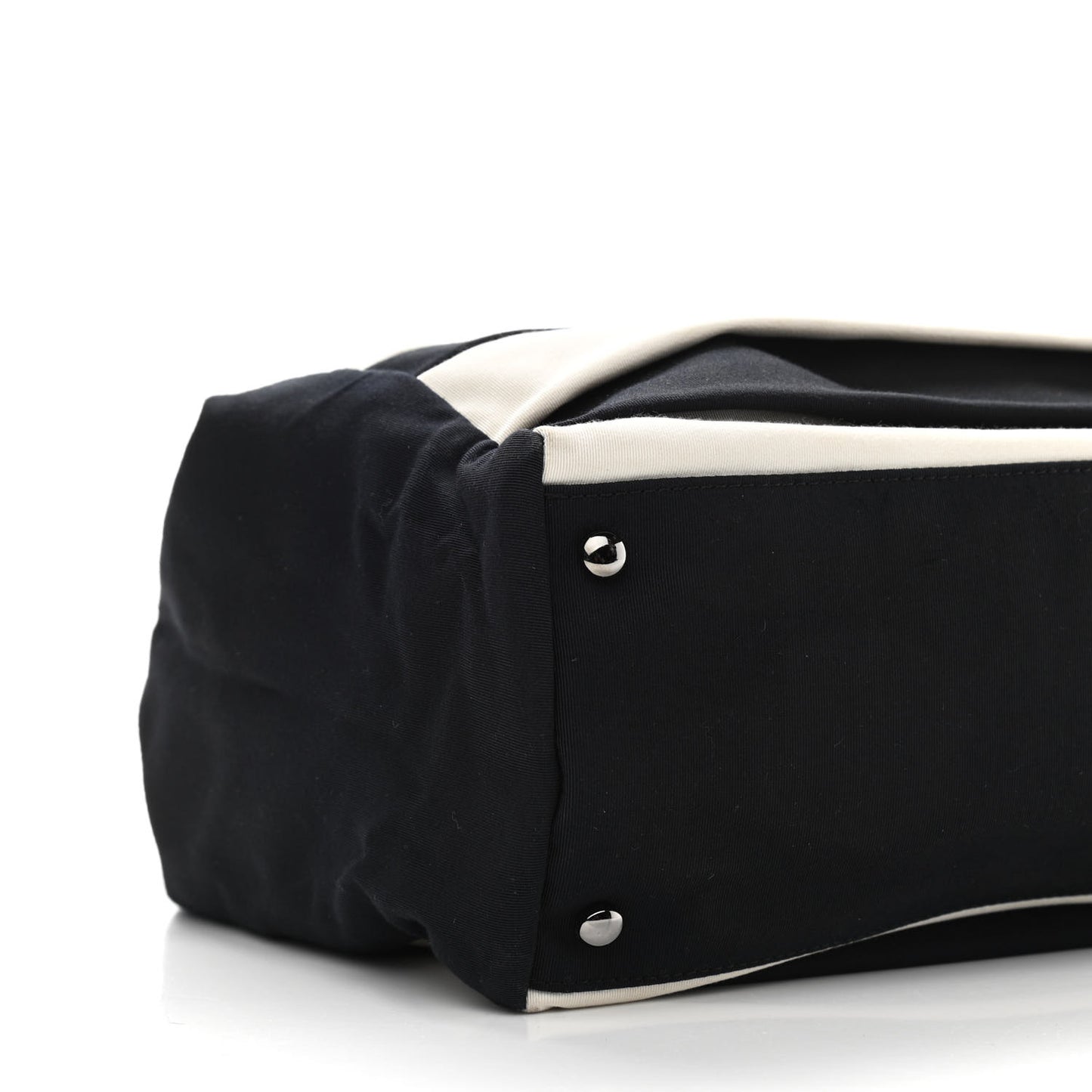Nylon Quilted 2.55 Reissue Tote White Black