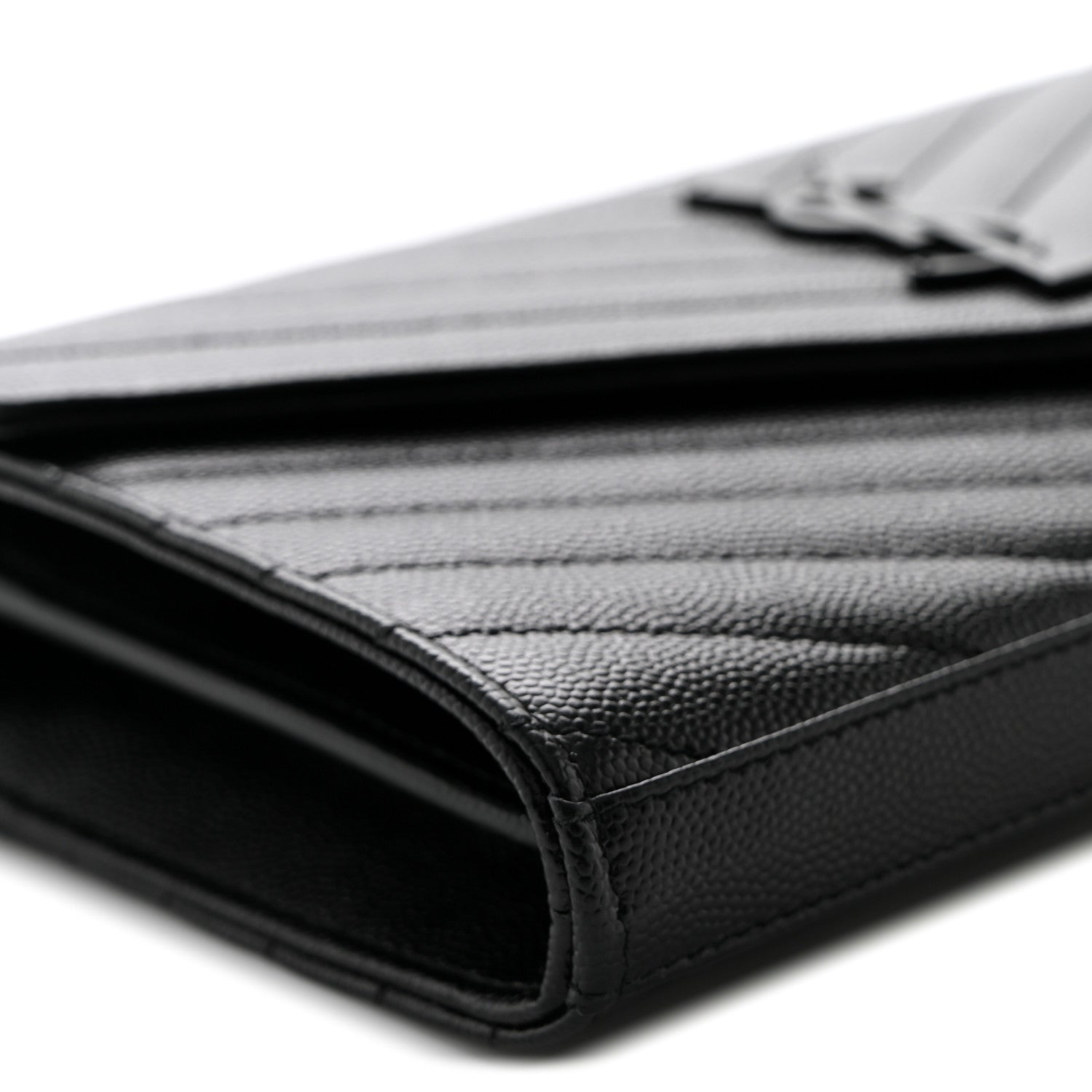 Saint Laurent Grain De Poudre Matelasse Chevron Monogram Monochrome Chain Wallet Black 8 of 10