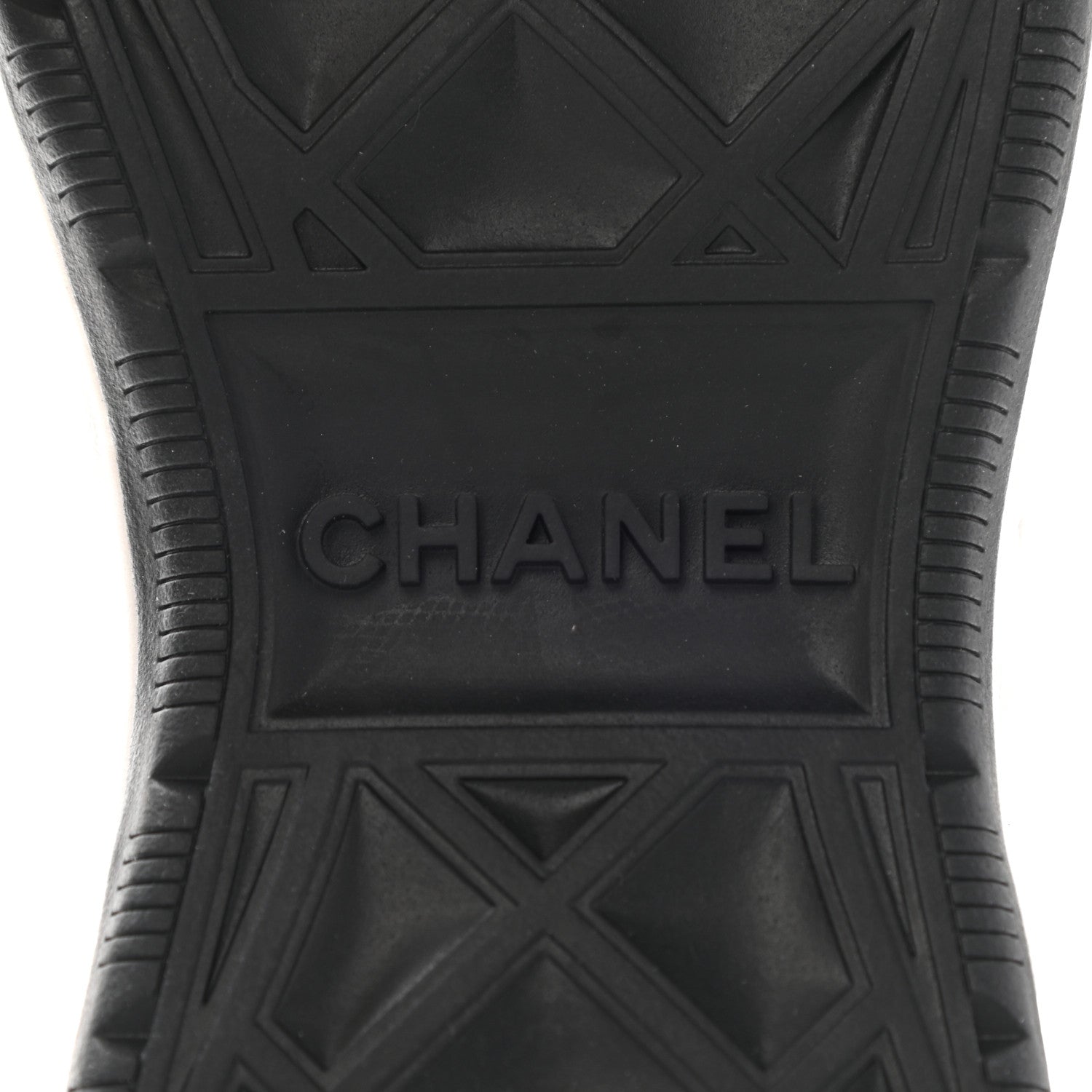 Chanel Velvet Calfskin Mixed Fibers CC Sneakers 38 Ivory Black 6 of 13