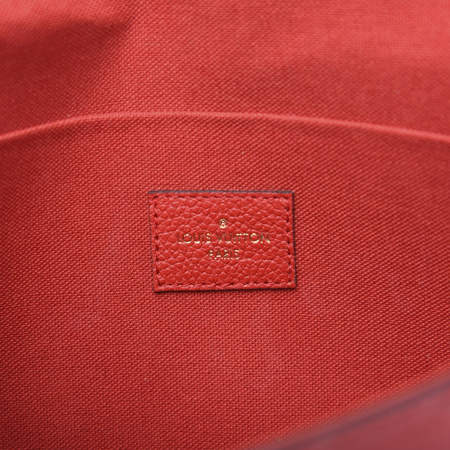 Empreinte Pochette Felicie Chain Wallet Scarlet