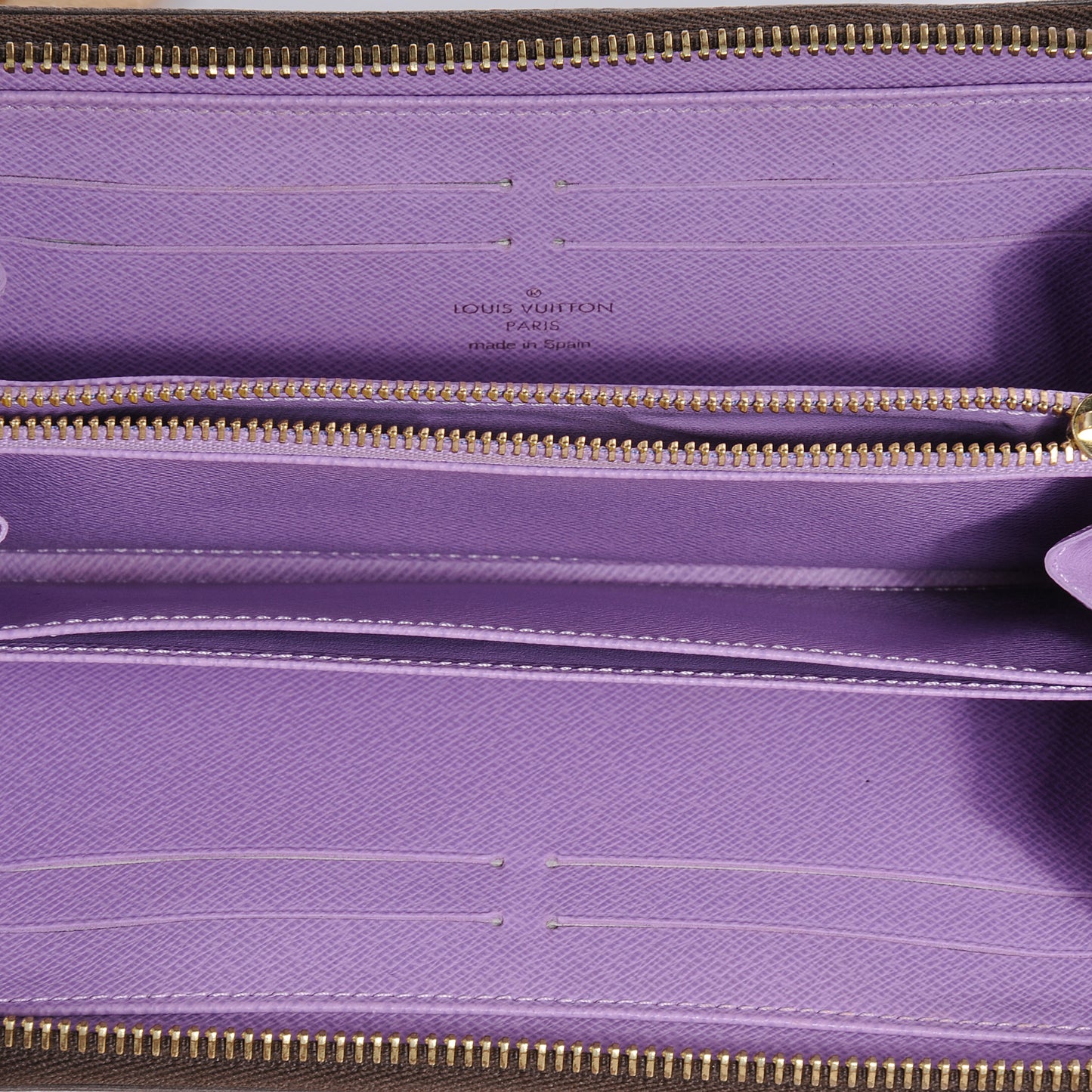 Damier Ebene Illustre Zippy Wallet Violet