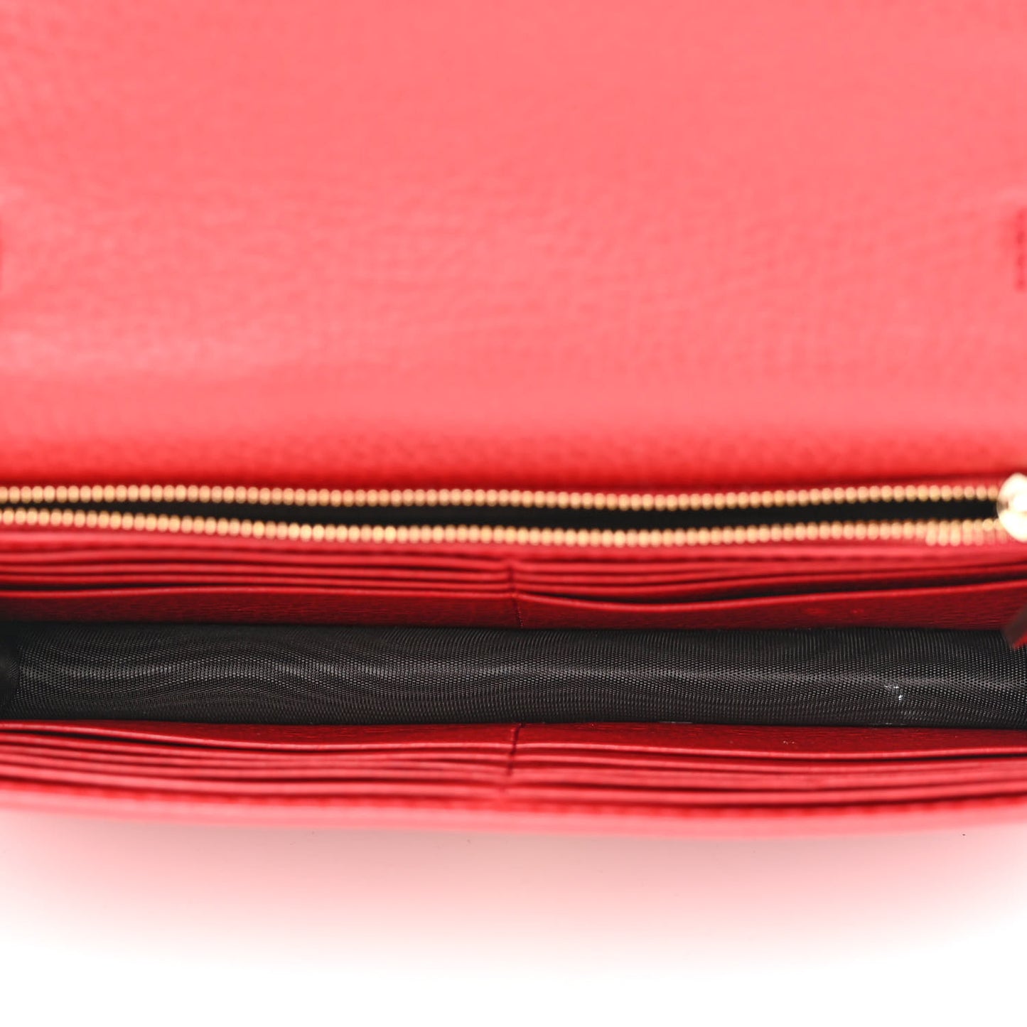 Dollar Calfskin Interlocking G Chain Wallet Red