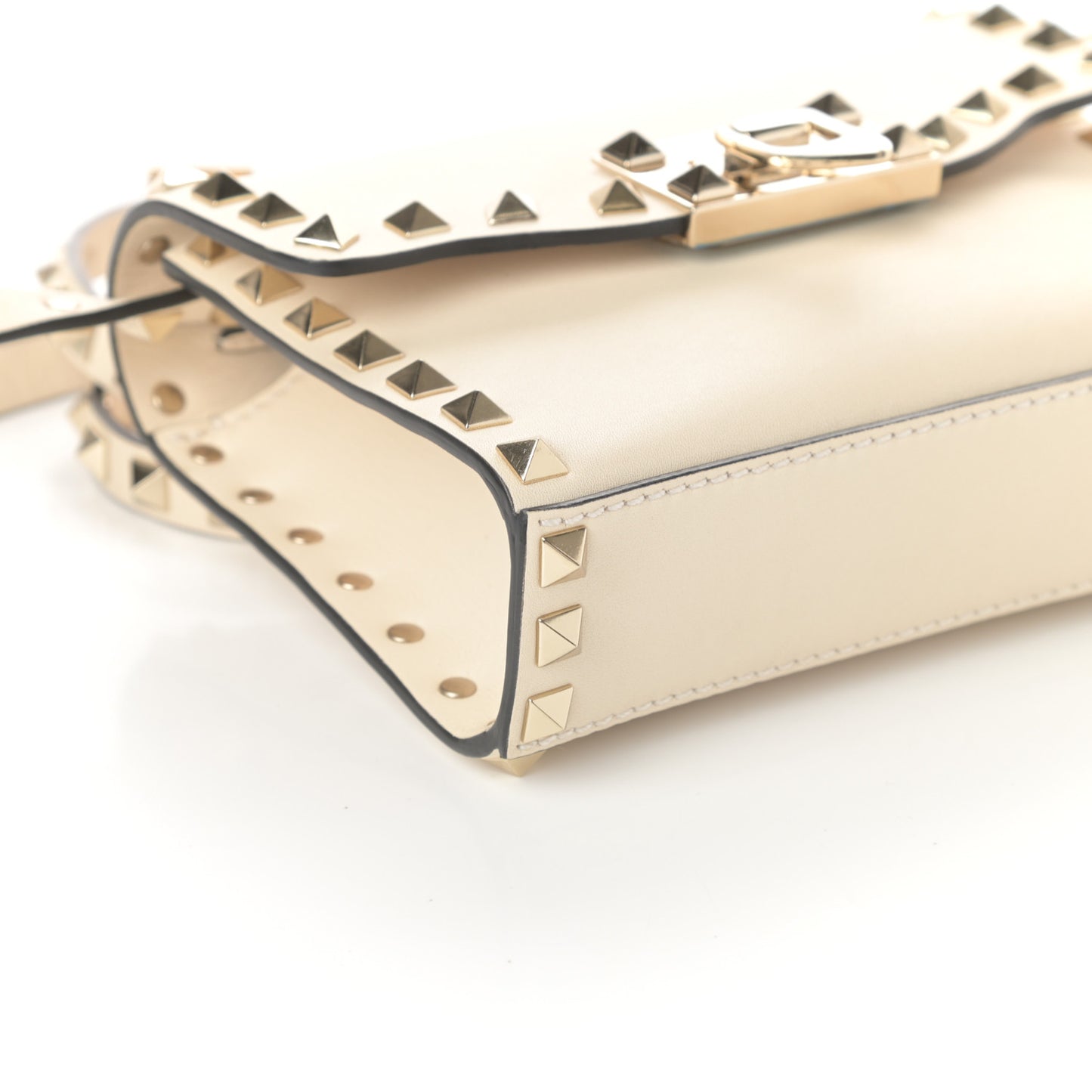 Vitello Mini Rockstud Flip Lock Crossbody Bag Light Ivory