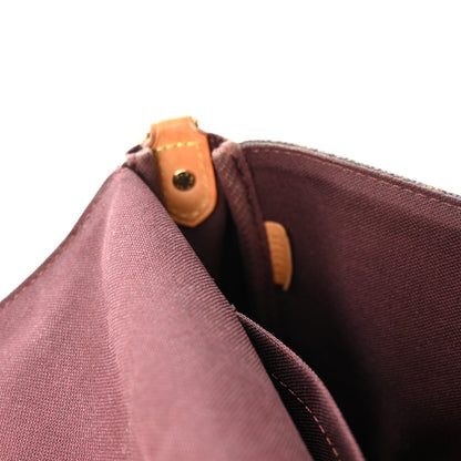 Louis Vuitton Monogram Favorite MM 7 of 10