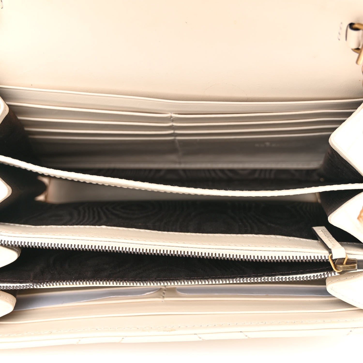 Gucci Calfskin Matelasse Mini GG Marmont Chain Wallet Mystic White 5 of 11