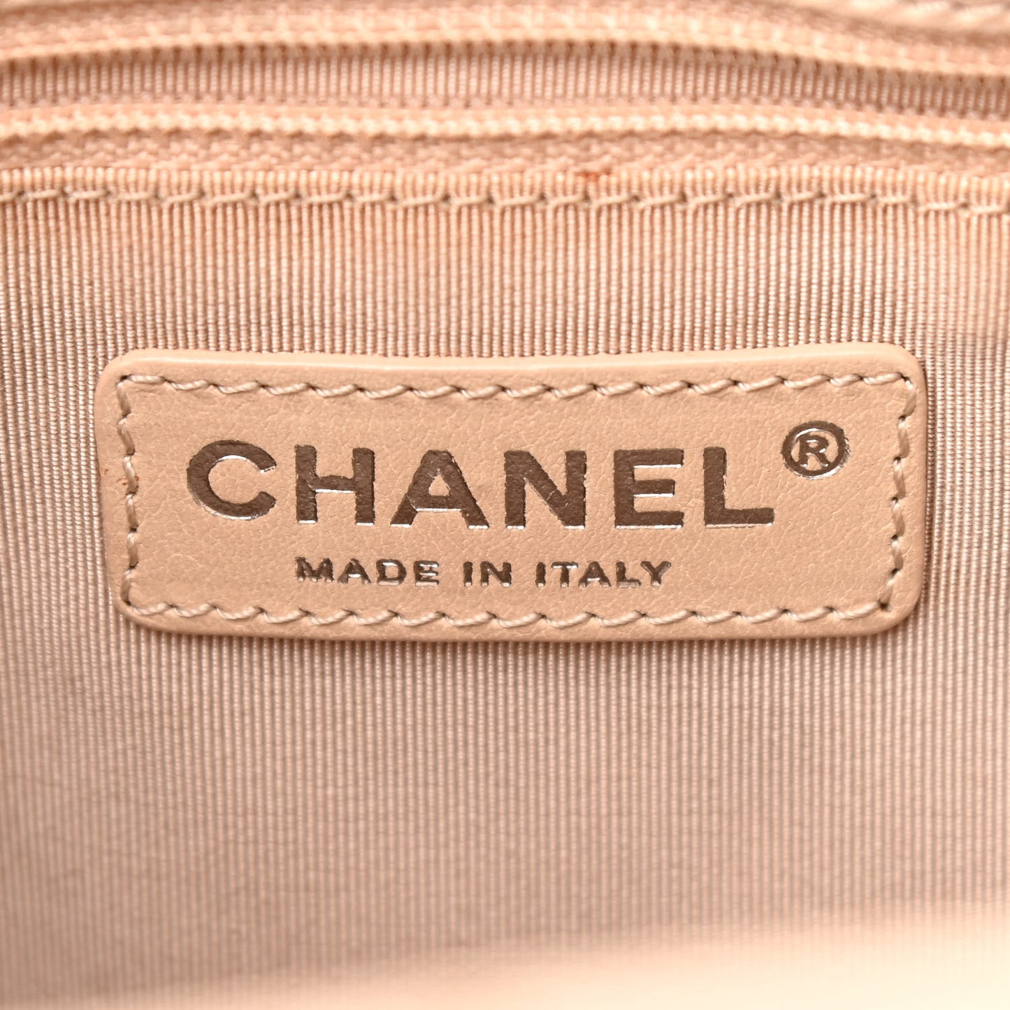 Caviar Quilted Grand Shopping Tote GST Beige Clair