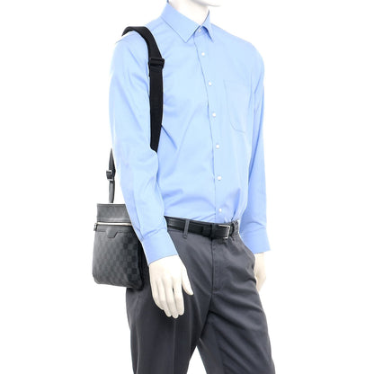 Louis Vuitton Damier Graphite Thomas 2 of 7