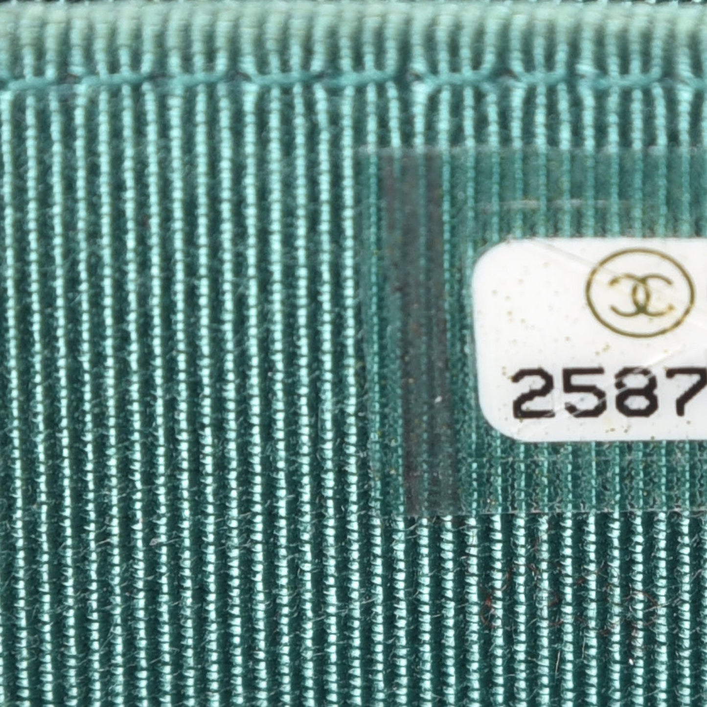 Metallic Caviar Quilted Zip Coin Purse Green