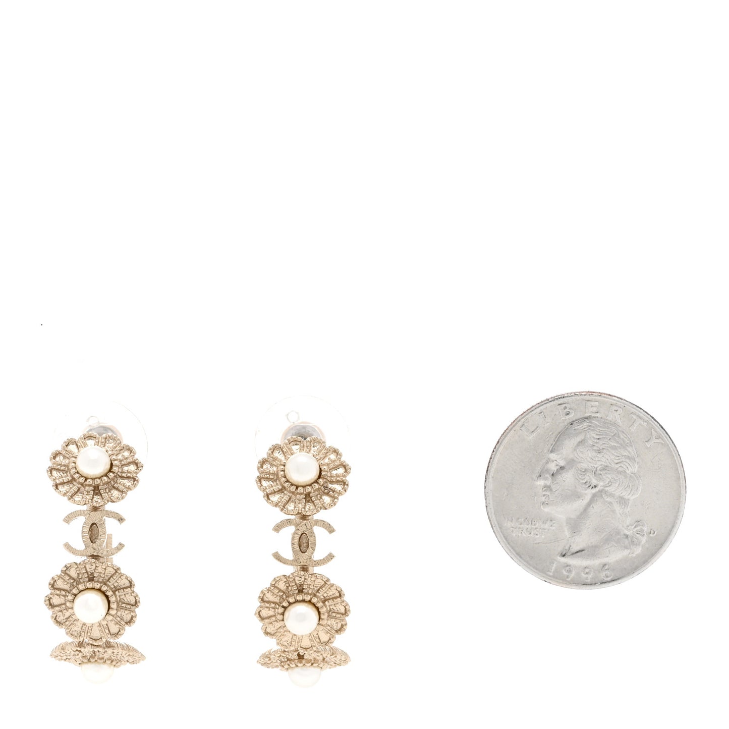 Pearl CC Flower Hoop Earrings Gold White