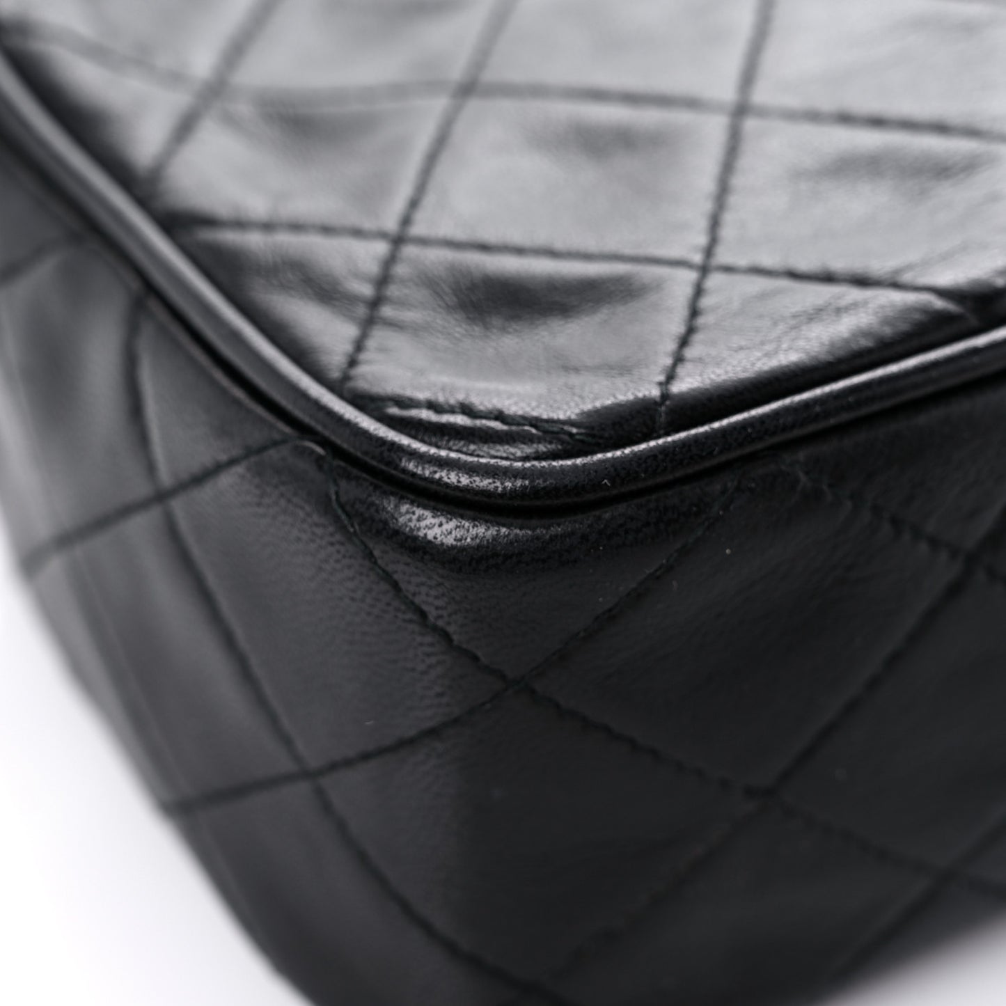 Lambskin Quilted CC Tassel Camera Case Black