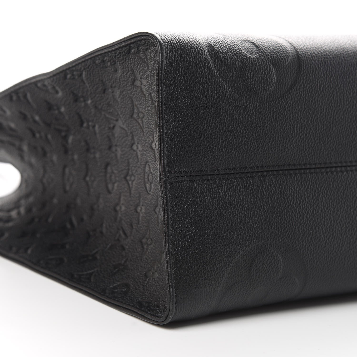 Louis Vuitton Empreinte Monogram Giant Onthego GM Black 8 of 11