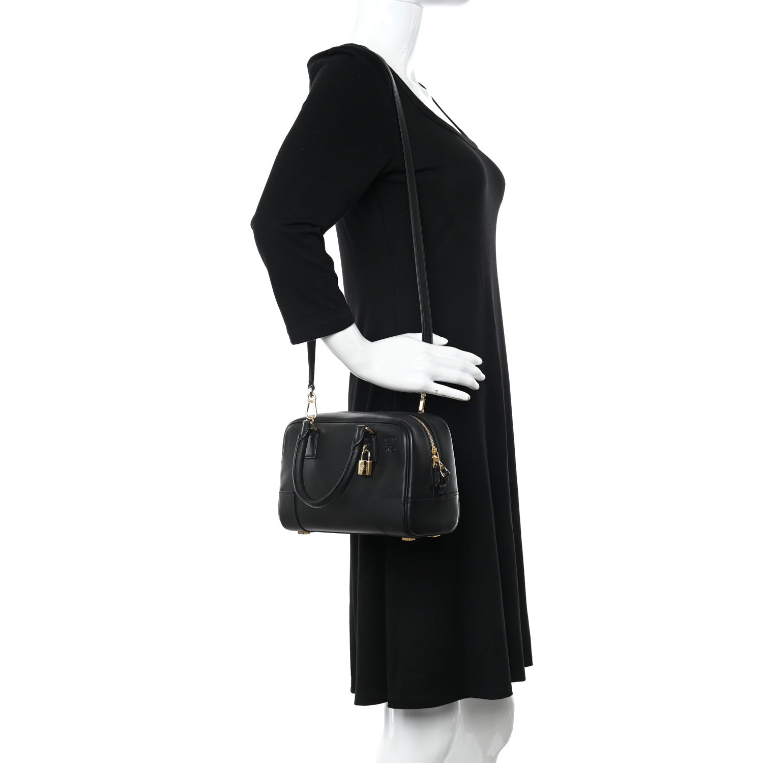 Loewe Nappa Calfskin Amazona 23 Black 2 of 10