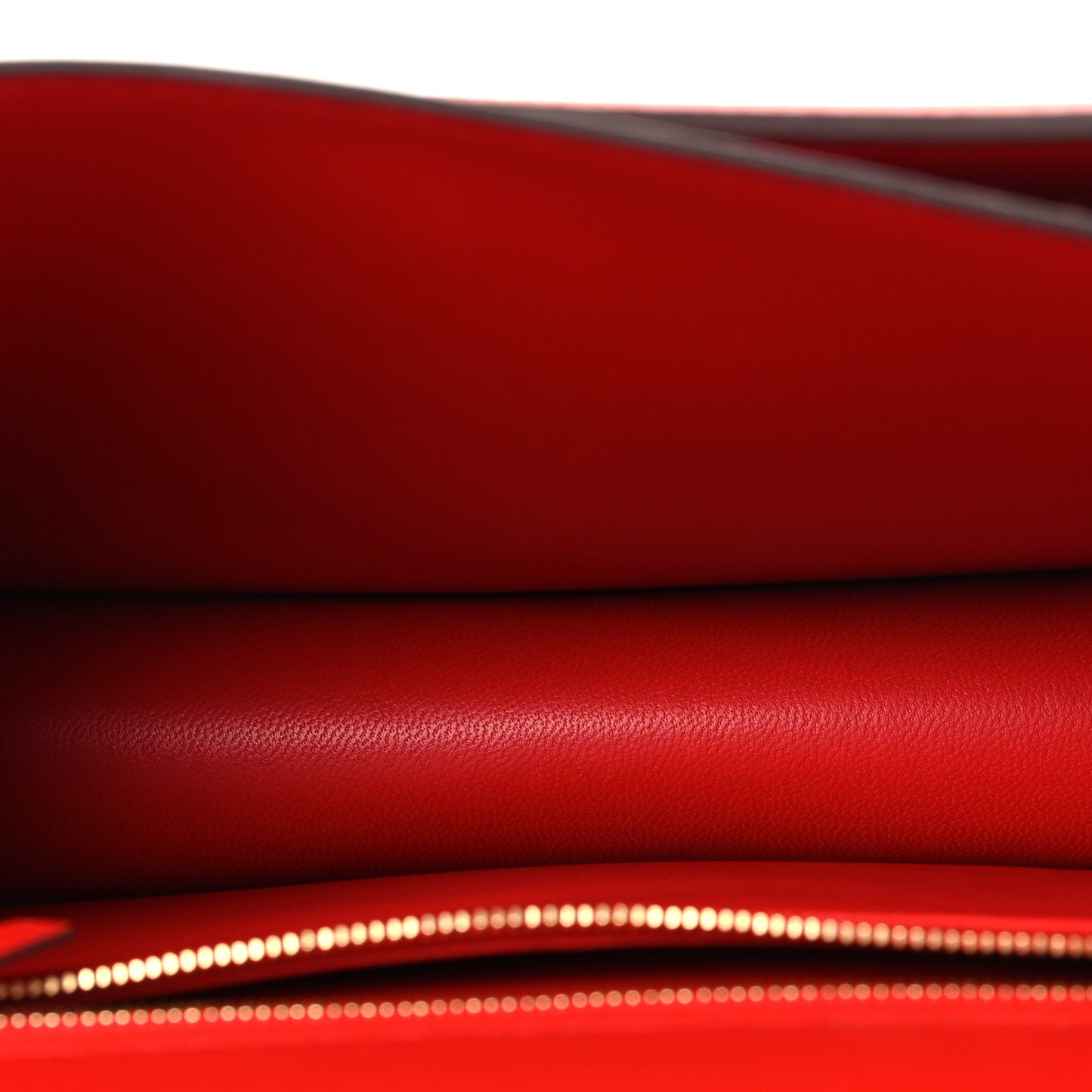 Epsom Constance 24 Rouge Casaque