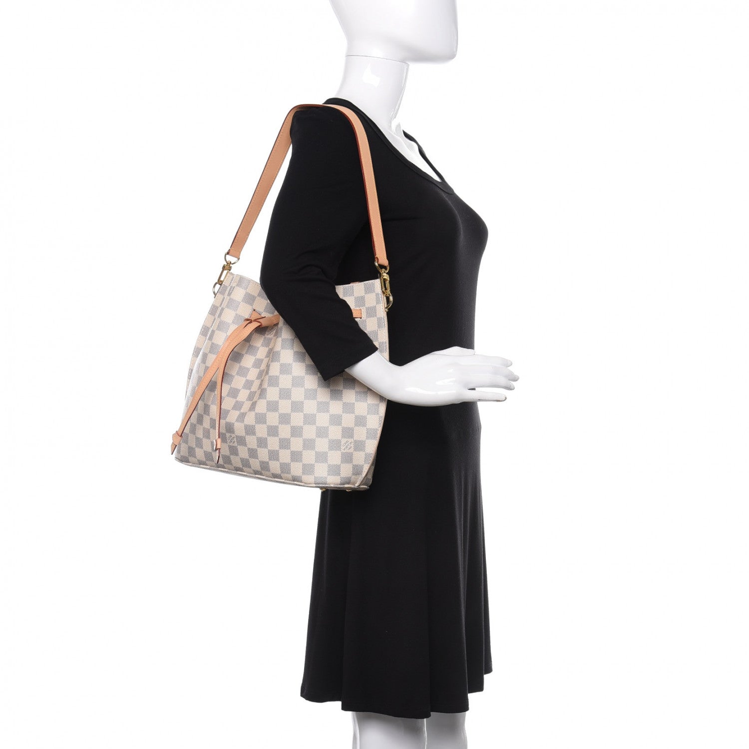 Louis Vuitton Damier Azur Girolata 2 of 12