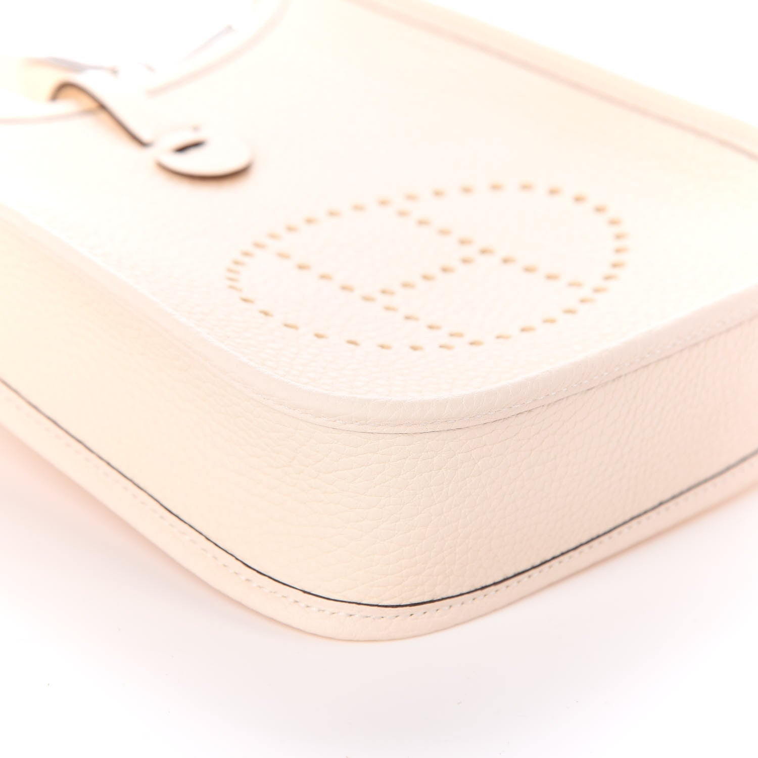 Hermes Taurillon Clemence Amazone Evelyne TPM Nata Craie 8 of 9