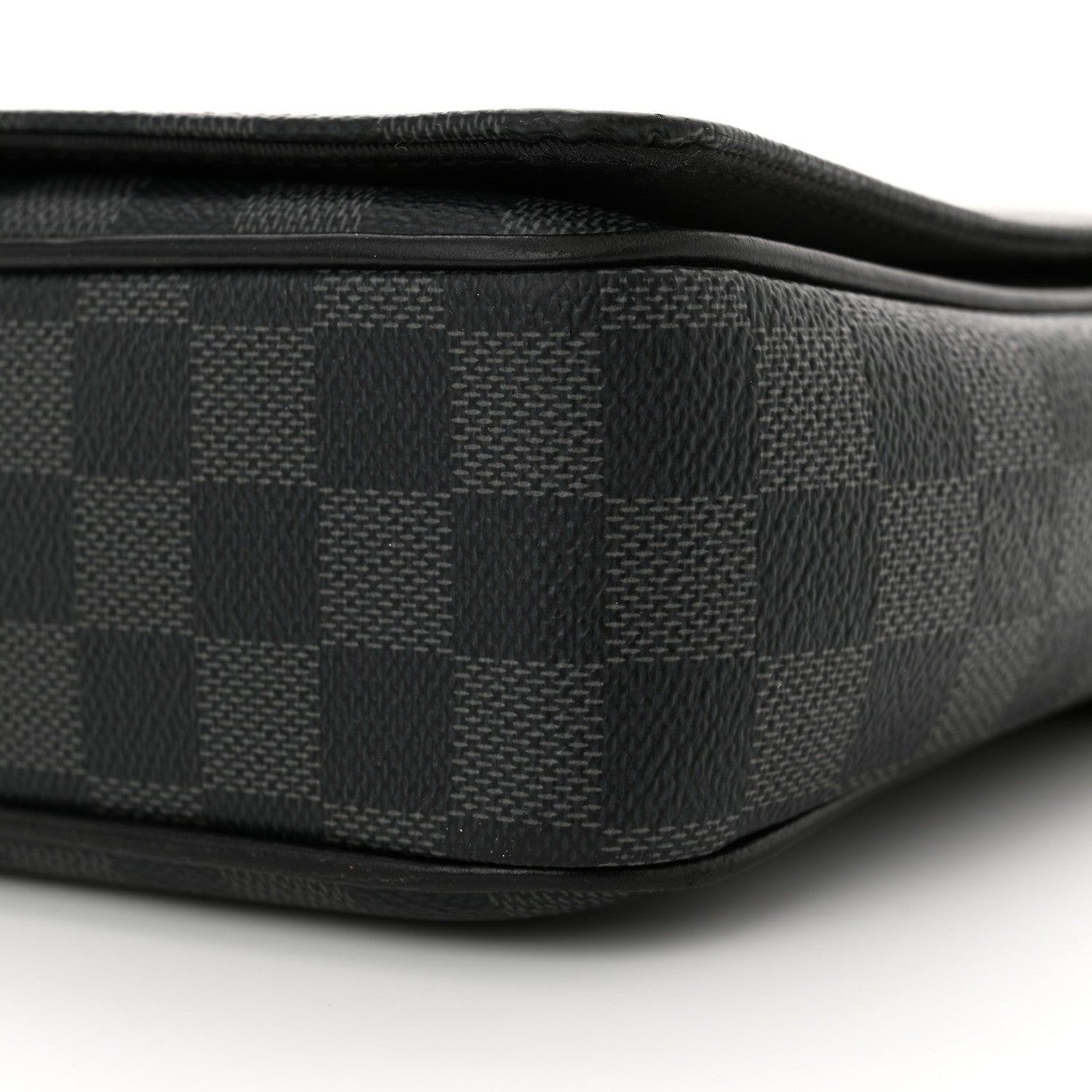 Louis Vuitton Damier Graphite District PM NM 9 of 16