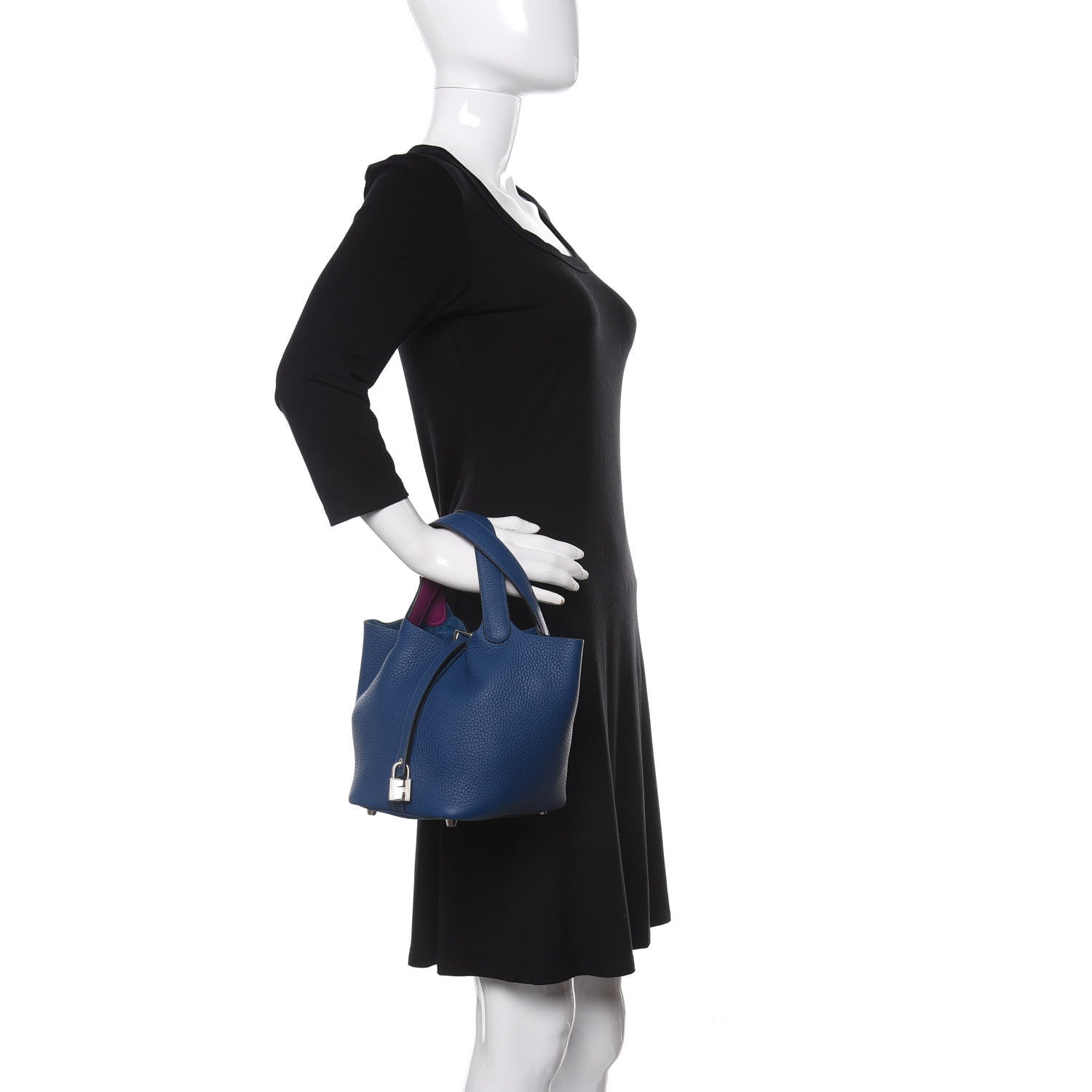 Hermes Taurillon Clemence Swift Eclat Picotin Lock 18 PM Deep Blue Anemone 2 of 12